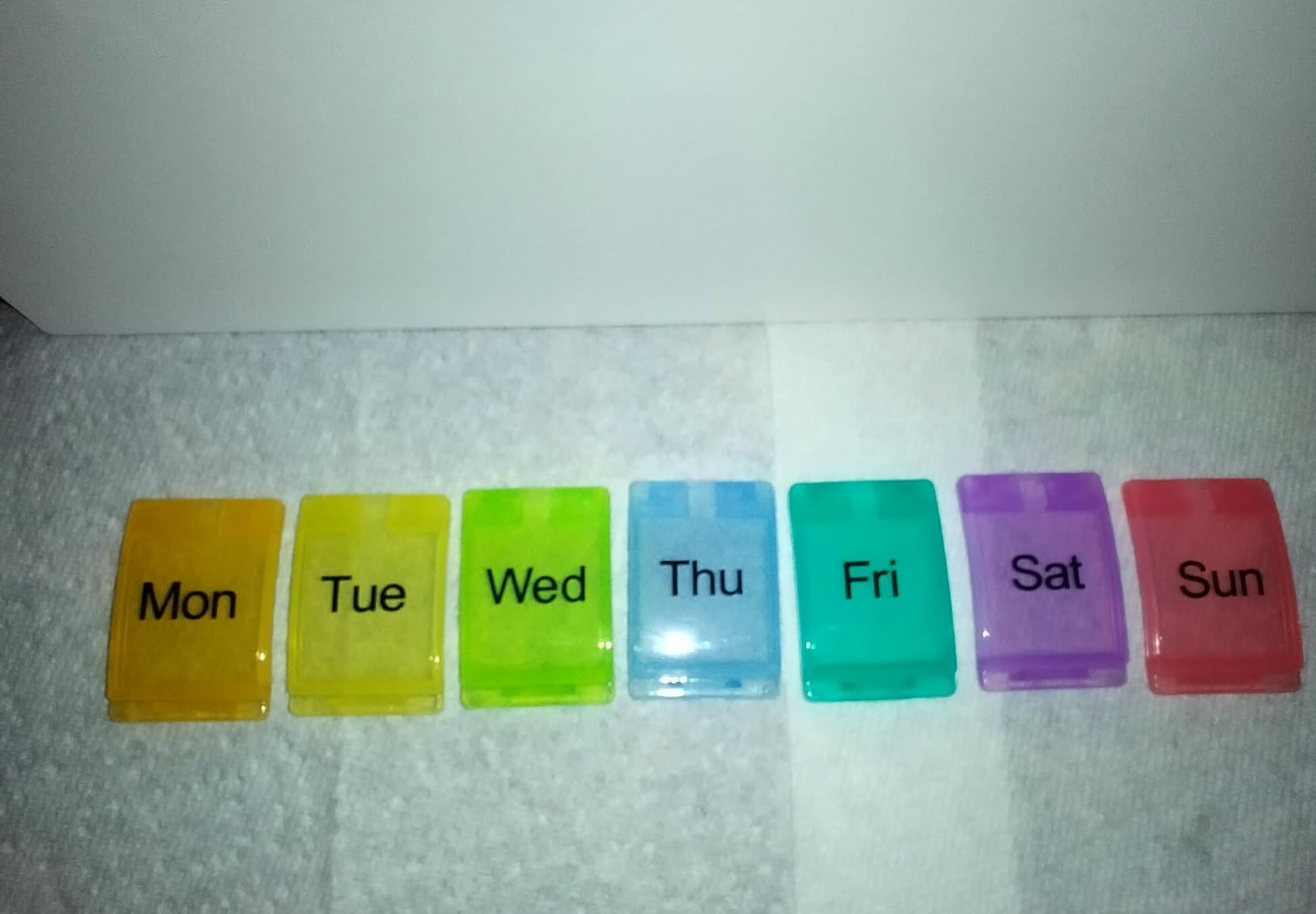 AUVON Weekly Pill Organizer Arthritis Friendly, BPA Free Travel 7 Day Pill Box Case with Spring Open Design and Large Compartment to Hold Vitamins, Cod Liver Oil, Supplements and Medication customer photo 1