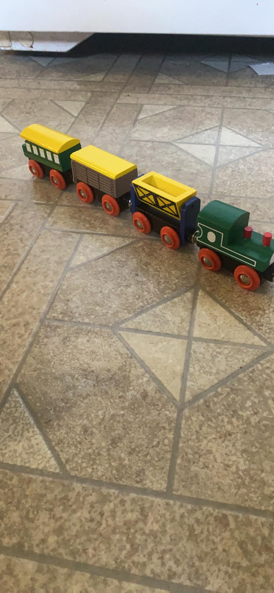 Wooden Train Set 12 PCS - Train Toys Magnetic Set Includes 3 Engines - Toy Train Sets For Kids Toddler Boys And Girls - Compatible With All Major Brands - Original - By Play22 customer photo 1