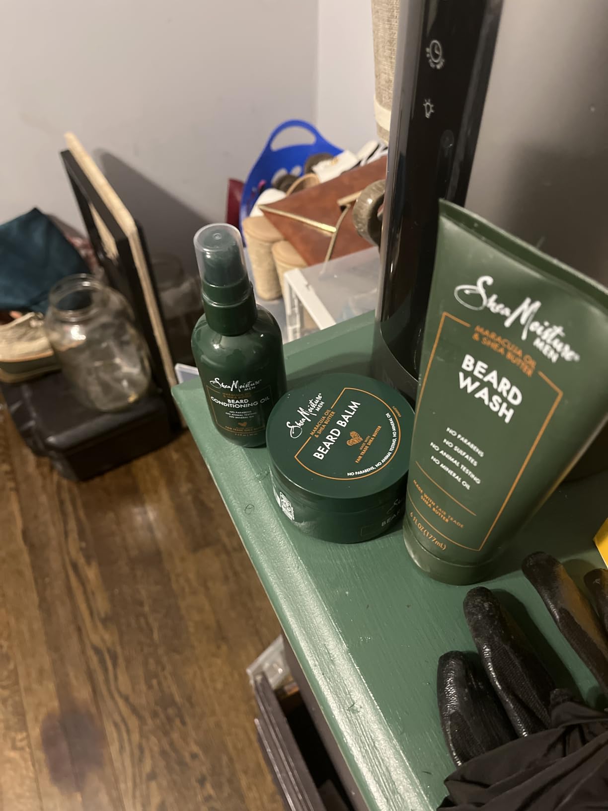 SheaMoisture Beard Kit (Wash, Oil, Detangler & Balm), Gifts for Men | Beard Care Kit for Men with Beard Wash, Conditioning Beard Oil, Beard Detangler, Beard Balm | Subtle Cocoa Vanilla Scent customer photo 2