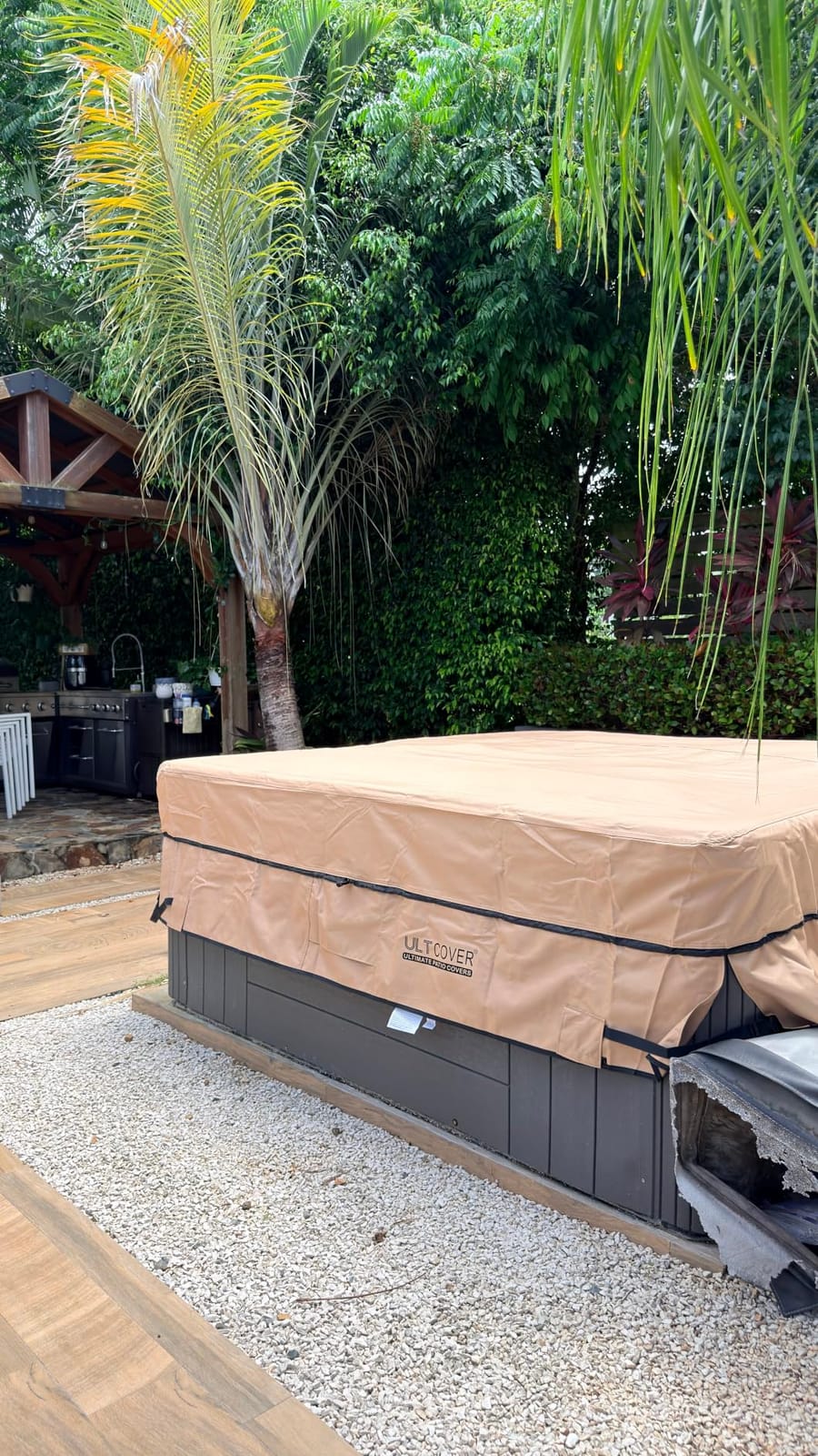 ULTCOVER Waterproof Square Hot Tub SPA Cover 85 inch | Heavy Duty 600D Polyester, UV Resistant, Hot Tub Hard Cover Protector customer photo 2