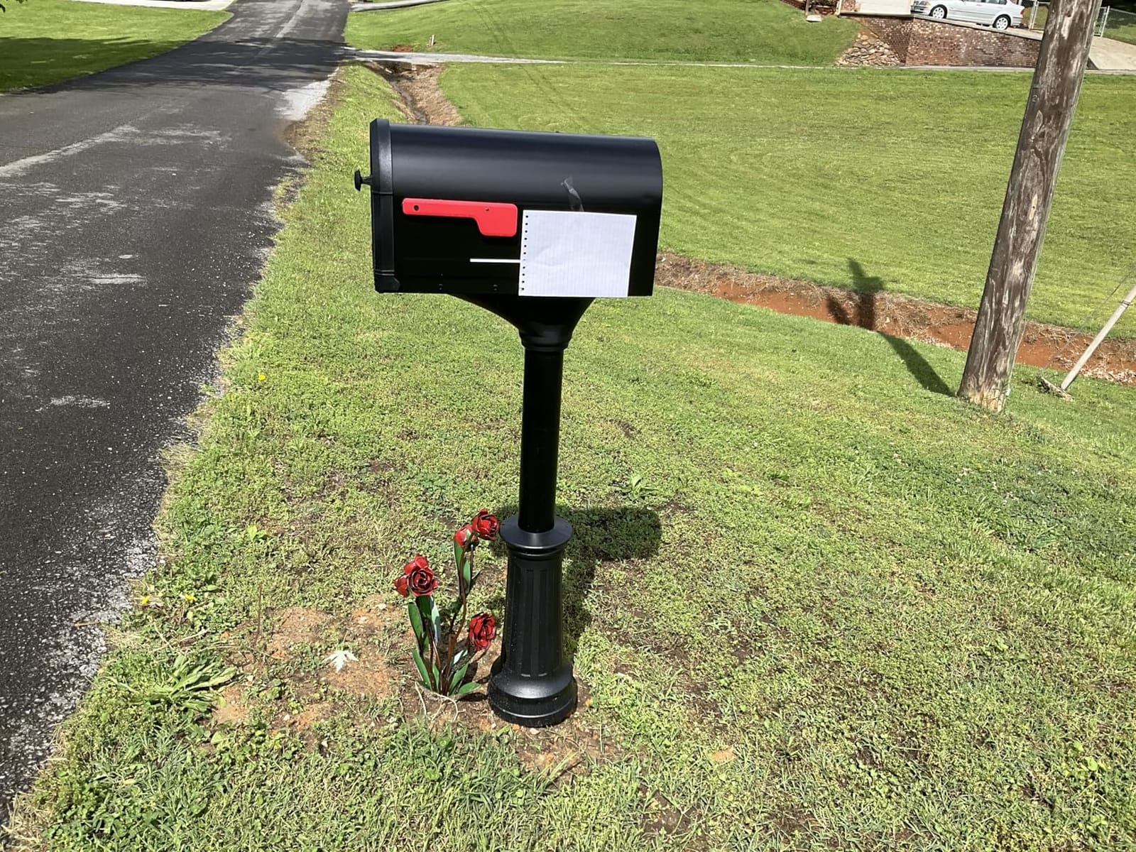 Architectural Mailboxes Roxbury Mailbox with Post, Black, Large customer photo 2
