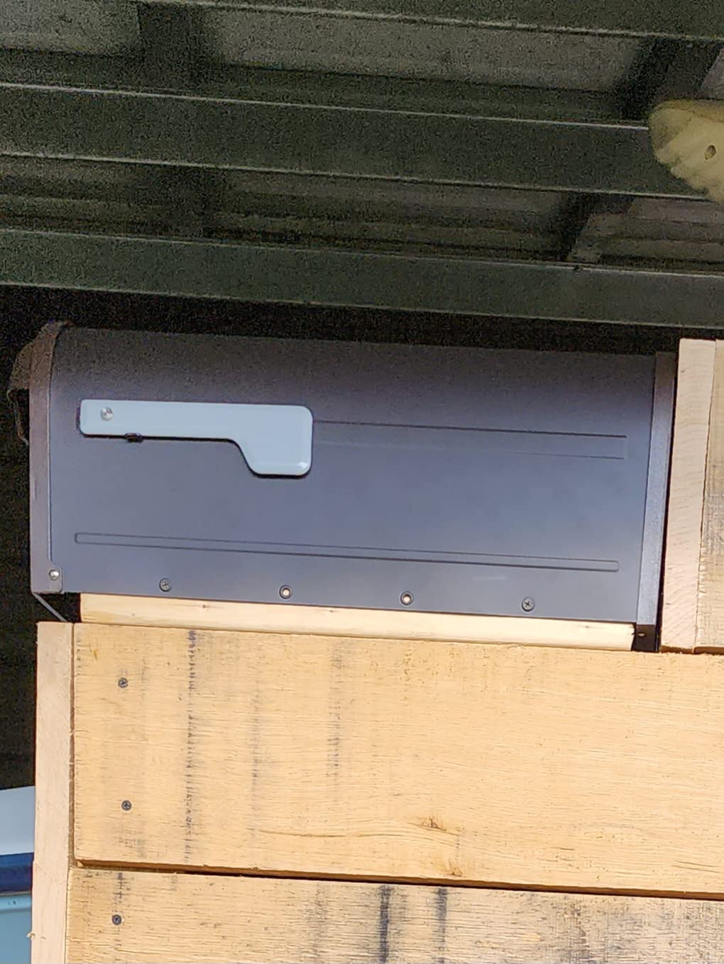 Architectural Mailboxes 8830RZ-10 Winston Post Mount Mailbox, Rubbed Bronze customer photo 1