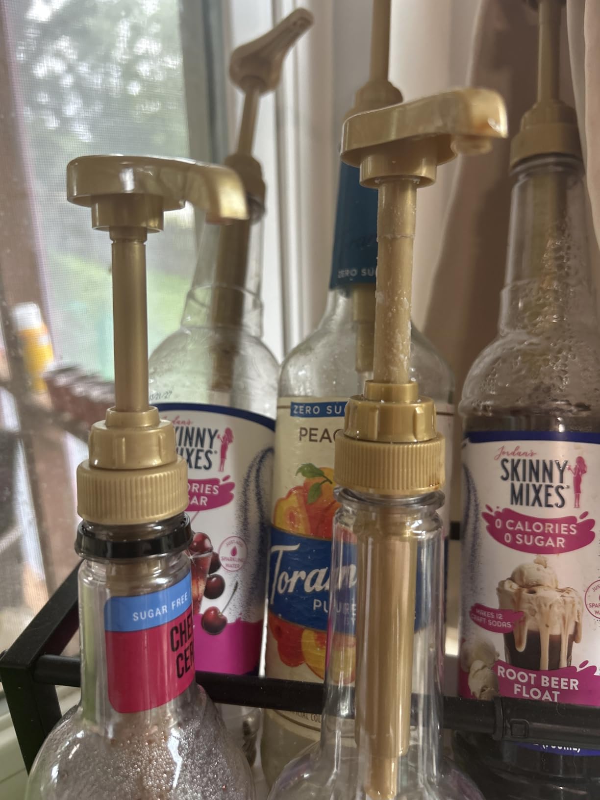 ALPENKOK 4 Pcs Coffee Syrup Pump, Compatible with Skinny, Torani, Davinci customer photo 1