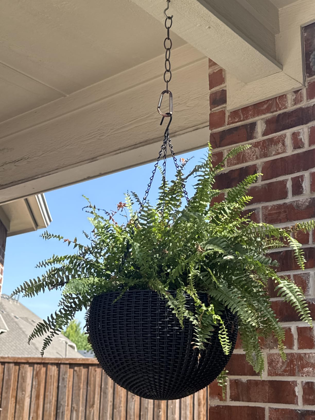 Keter Resin Rattan Set of 2 Round Hanging Planter Baskets for Indoor and Outdoor Plants-Perfect for Porches and Patio Decor, Graphite customer photo 2