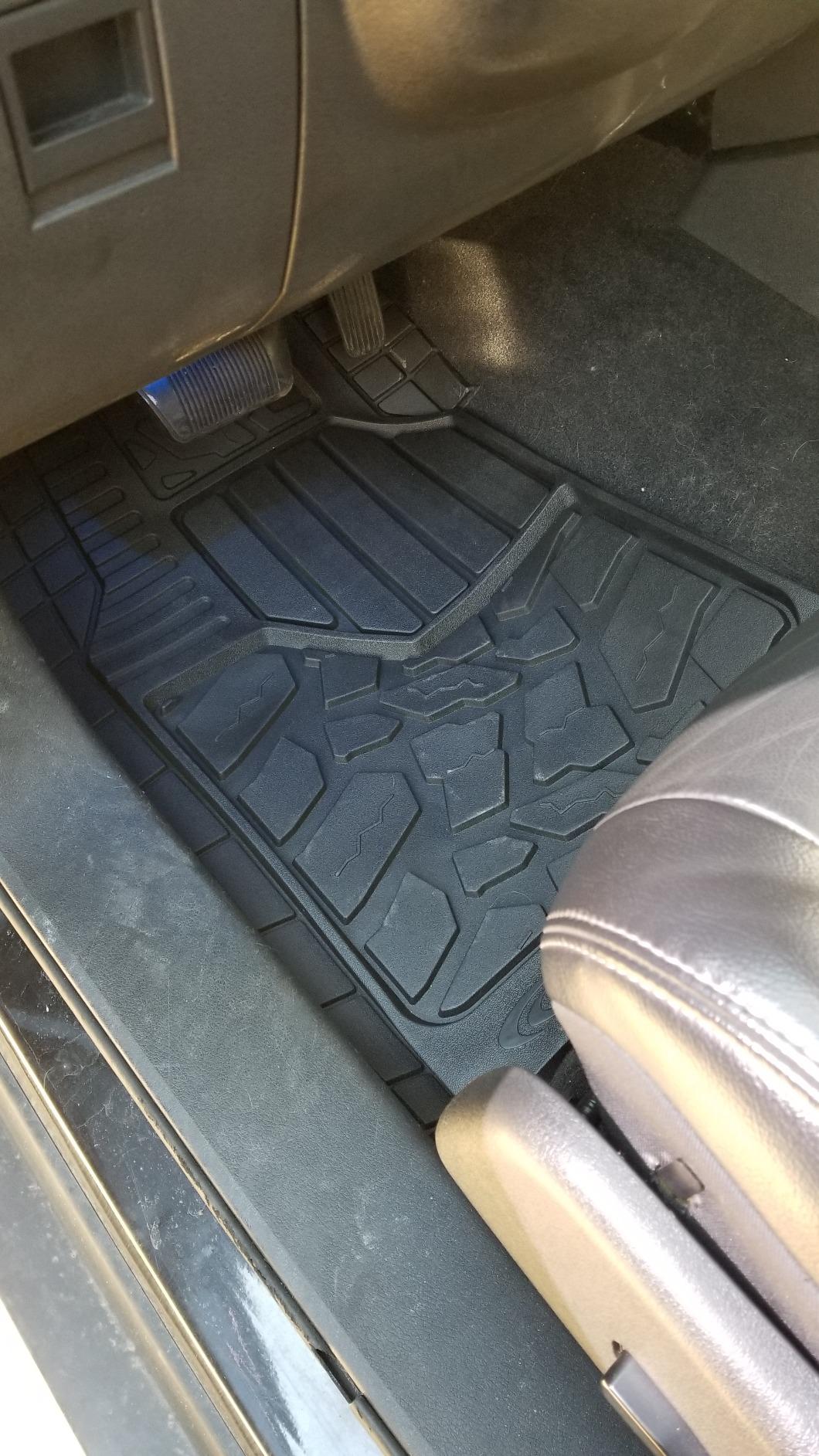 Cooper Tires Discoverer STT Pro All Weather Rubber Floor Mat, 4-Piece, Tire Tread Design, Trim-to-Fit, Heavy Duty, Waterproof, Fit for Most Cars, Trucks, SUVs and Vans (Black) customer photo 1