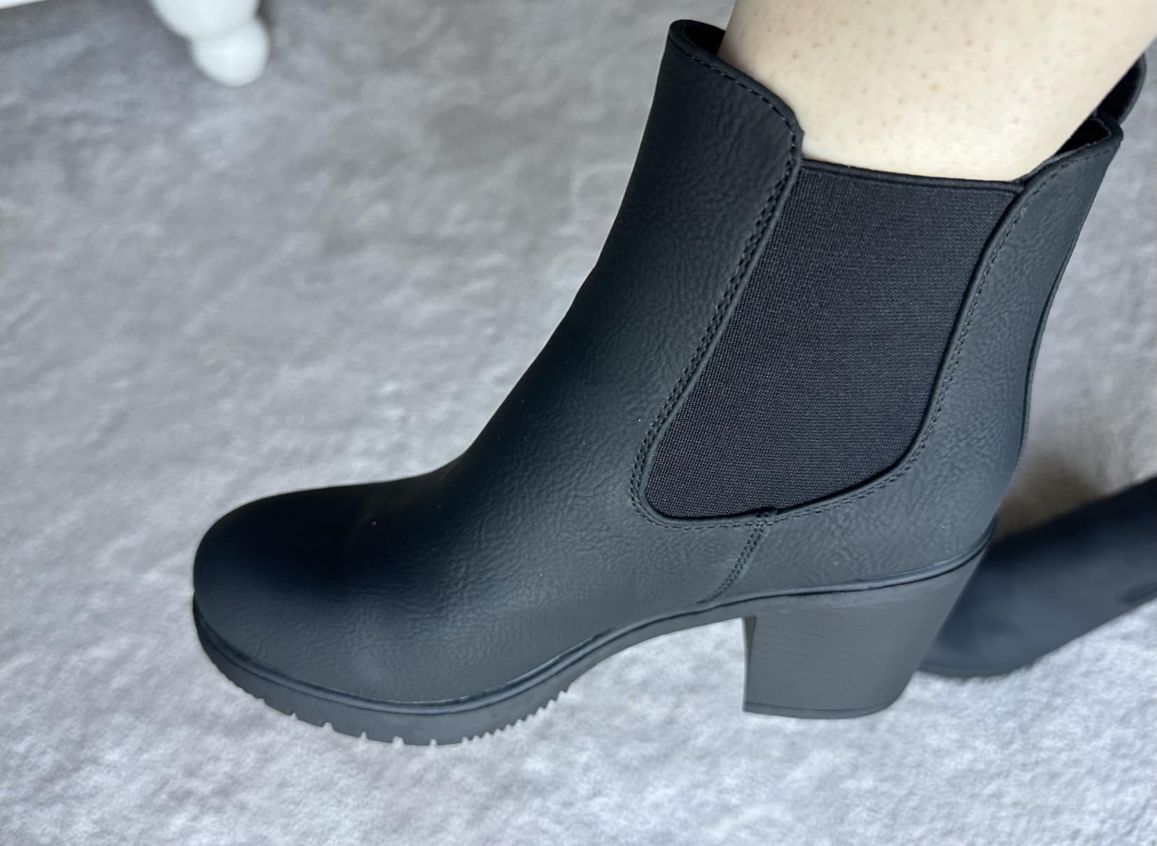DREAM PAIRS Women's Chelsea Ankle Boots Fall Booties Shoes customer photo 1