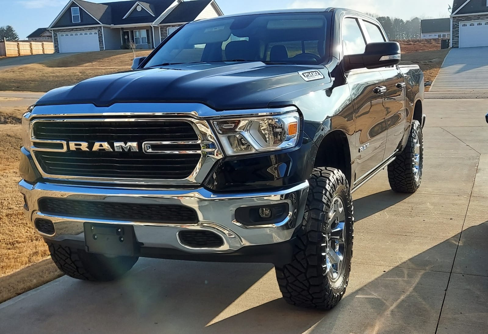 RealTruck AMP Research PowerStep Plug-N-Play Retractable Electric Truck Steps with LED Step Lights | Fits 2019 - 2024 RAM 1500 | 76240-01A customer photo 1