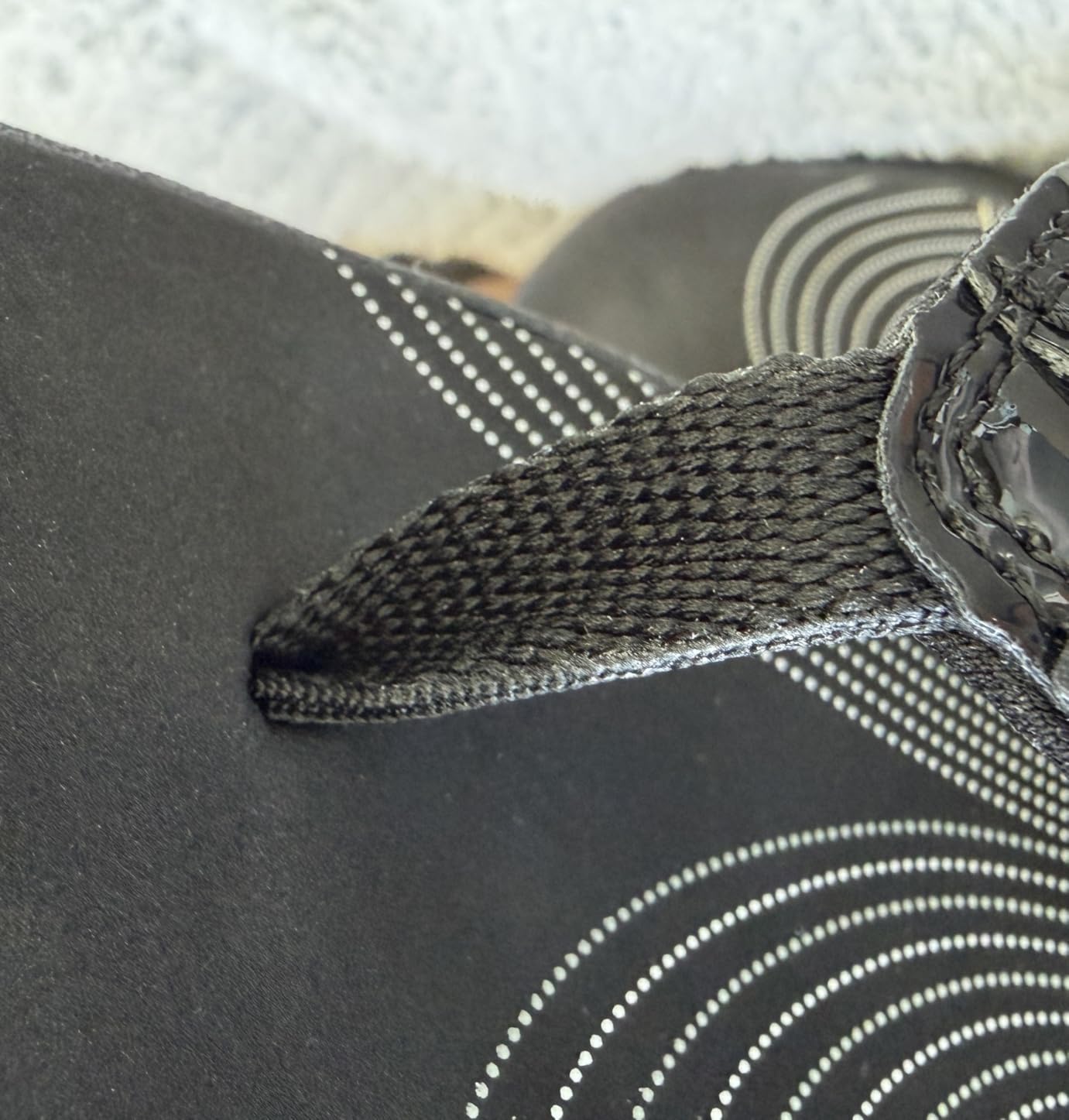 Clarks Women's Breeze Sea Flip-Flop customer photo 1