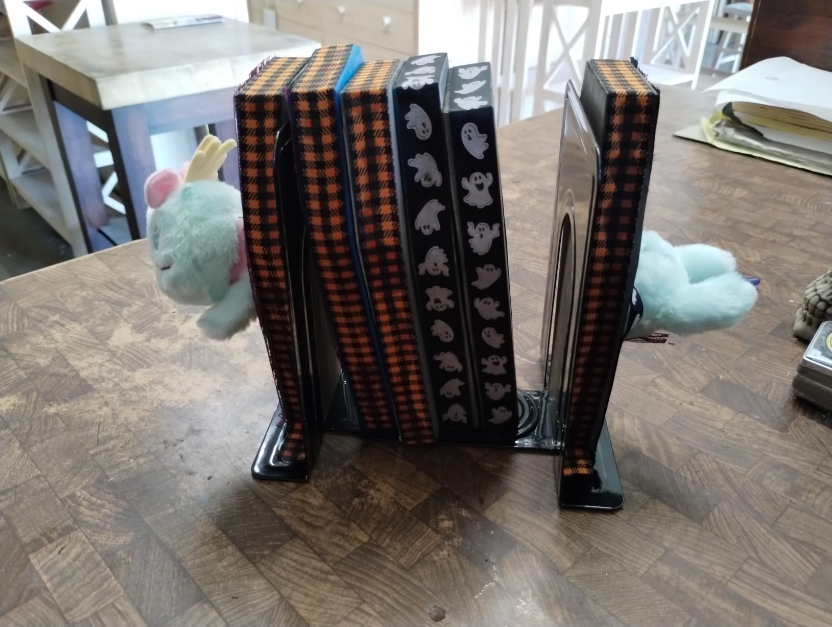 HappyHapi 7 Pairs Book Ends, Heavy Duty Bookends for Shelves, Black customer photo 1