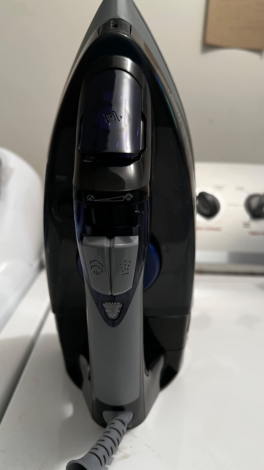 PurSteam SteamBurst+ Steam Iron, Ceramic Soleplate, Self-Clean, Anti Drip, 1750W, Adjustable Steam, Self-Clean, Anti-Calc, Anti-Drip, Powerful Steam for All Fabrics customer photo 1