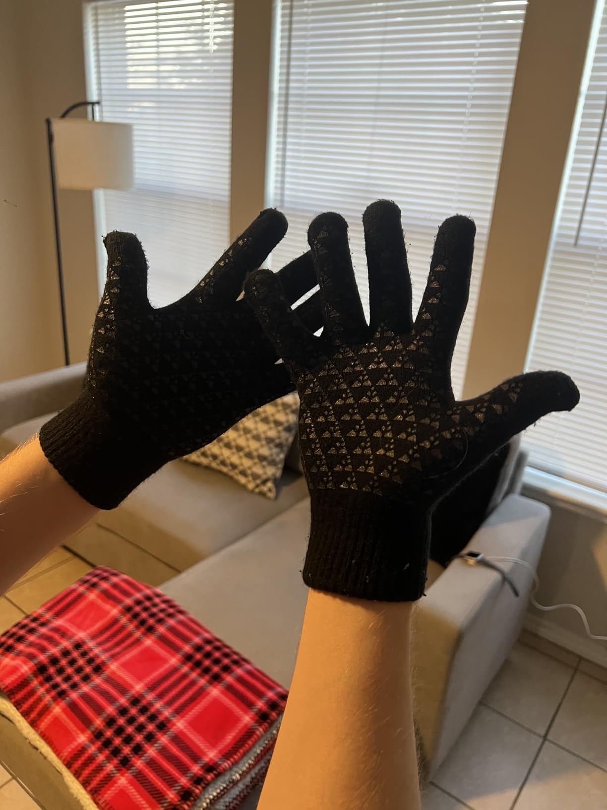 TRENDOUX Winter Gloves for Men Women - Upgraded Touch Screen Cold Weather Thermal Warm Knit Glove for Running Driving Hiking customer photo 2