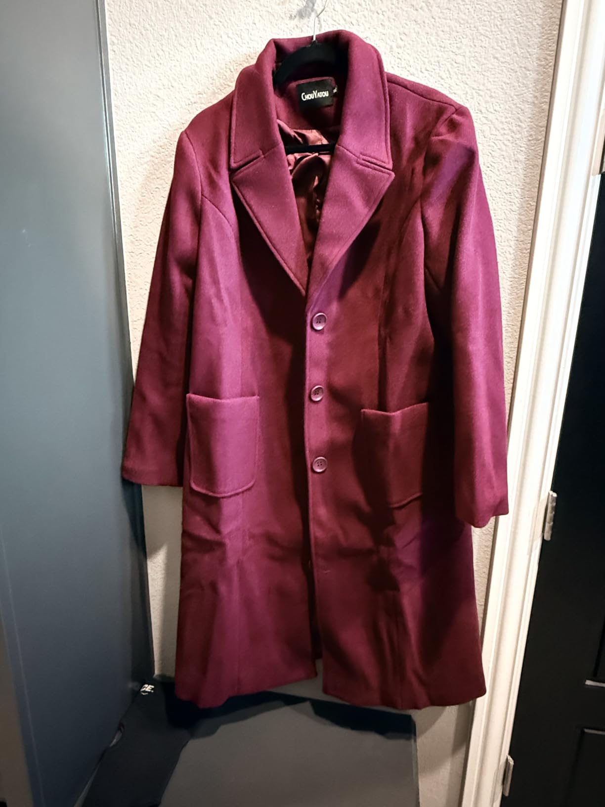 chouyatou Women's Big Notch Lapel Single Breasted Mid-Long Wool Blend Coat customer photo 1