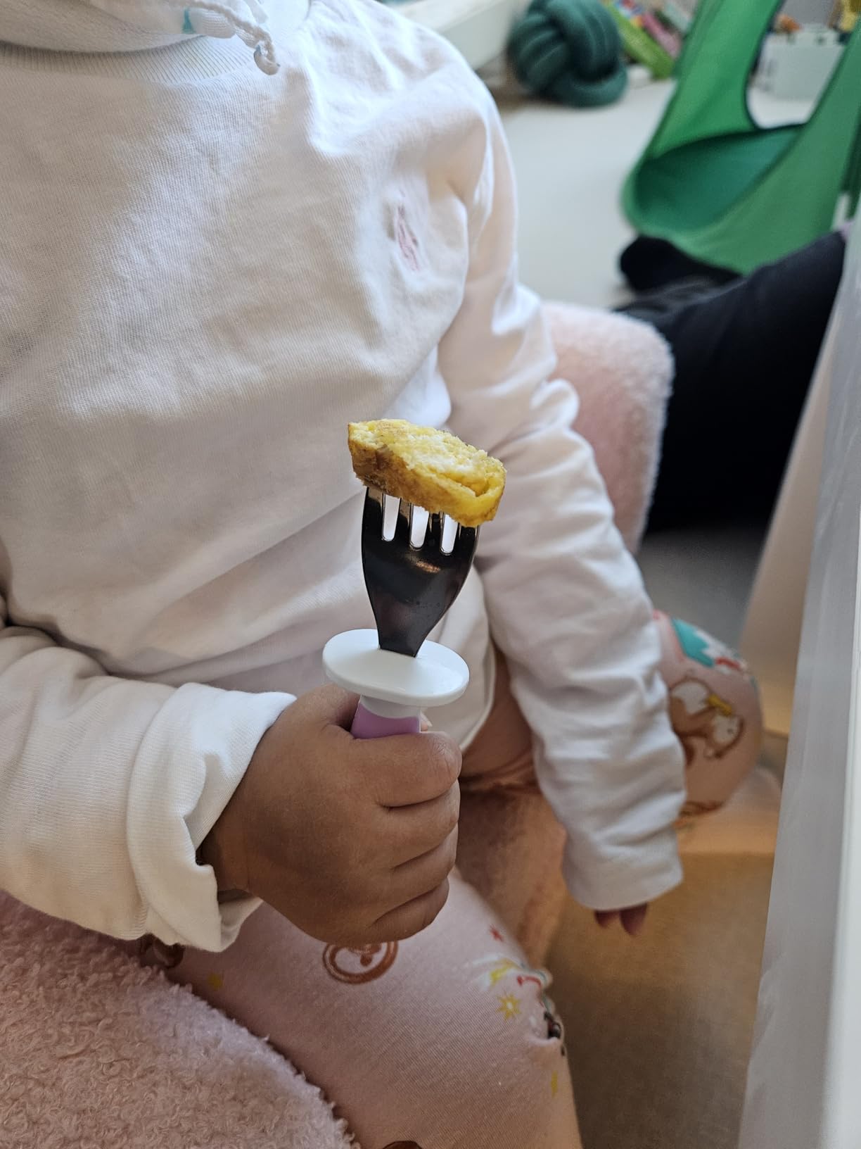 Munchkin® Raise™ Toddler Fork and Spoon Utensil Set, Rest Keeps Tip Off Table, BPA Free, 6 Pack, Blue customer photo 1