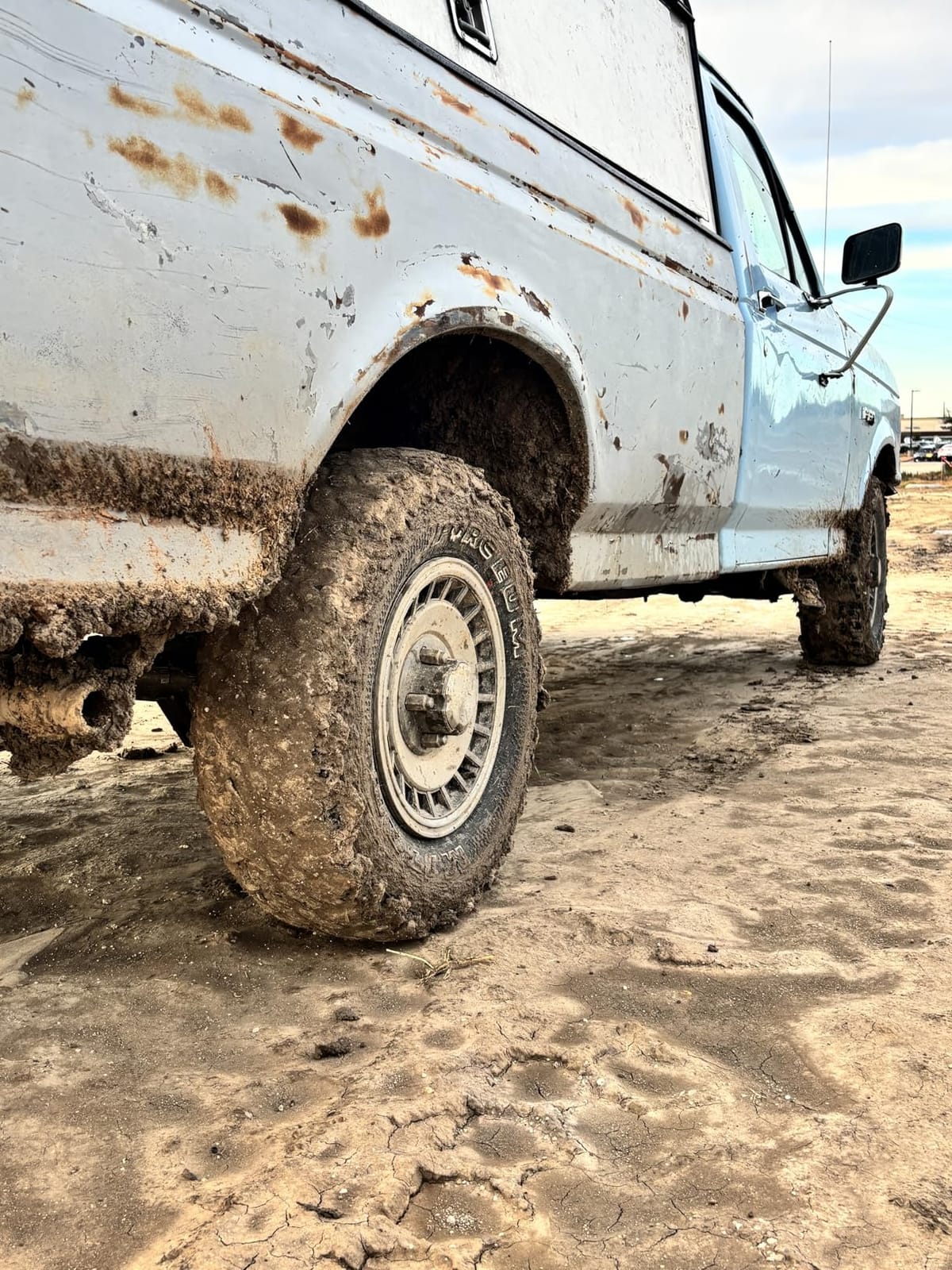Forceum M/T 08 Mud Off-Road Light Truck Radial Tire-LT235/75R15 235/75/15 235/75-15 104/101Q Load Range C LRC 6-Ply BSW Black Side Wall customer photo 2