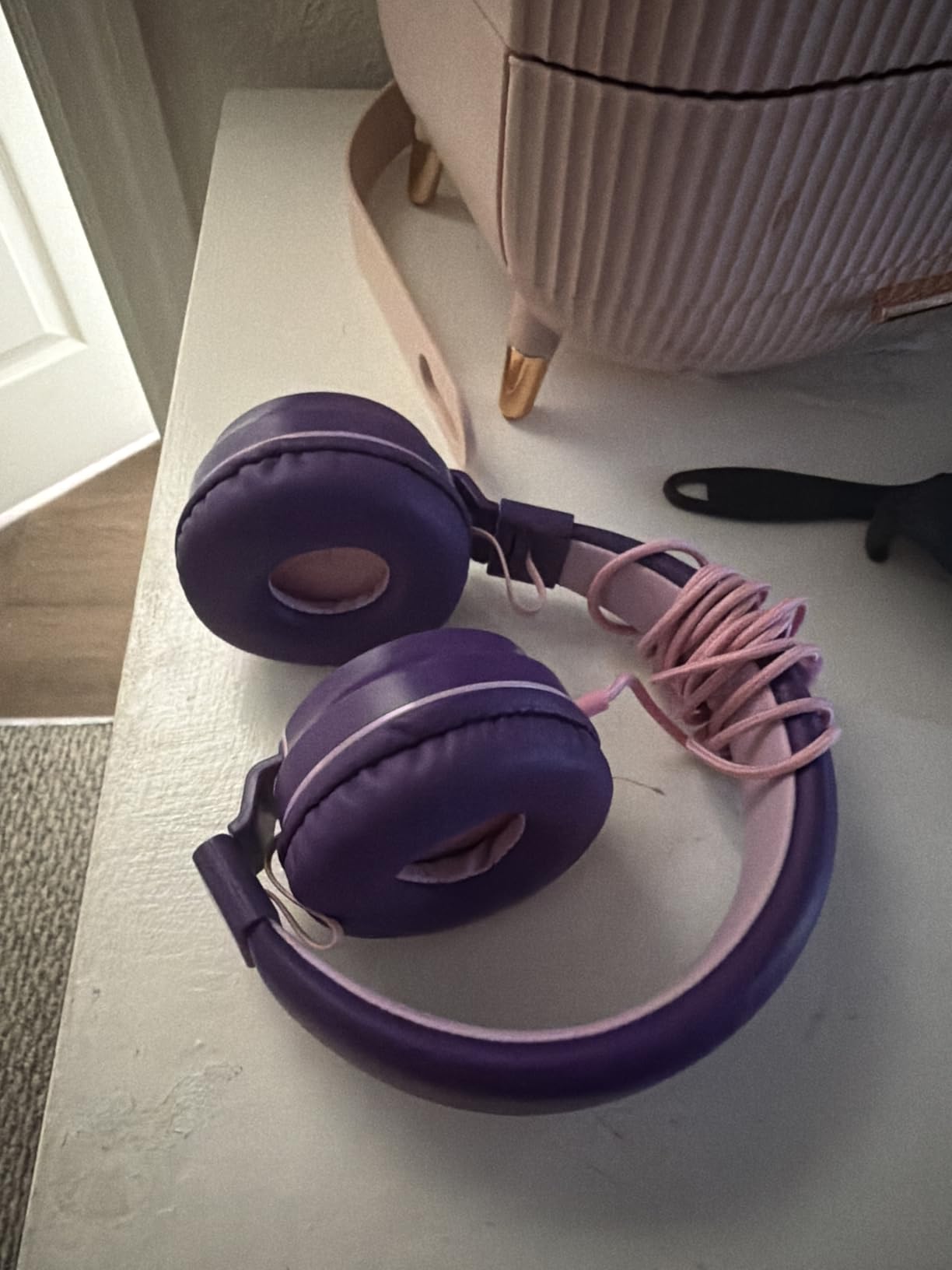 Kids Headphones for School with Microphone, 93dB Volume Limited, PinkPurple customer photo 2