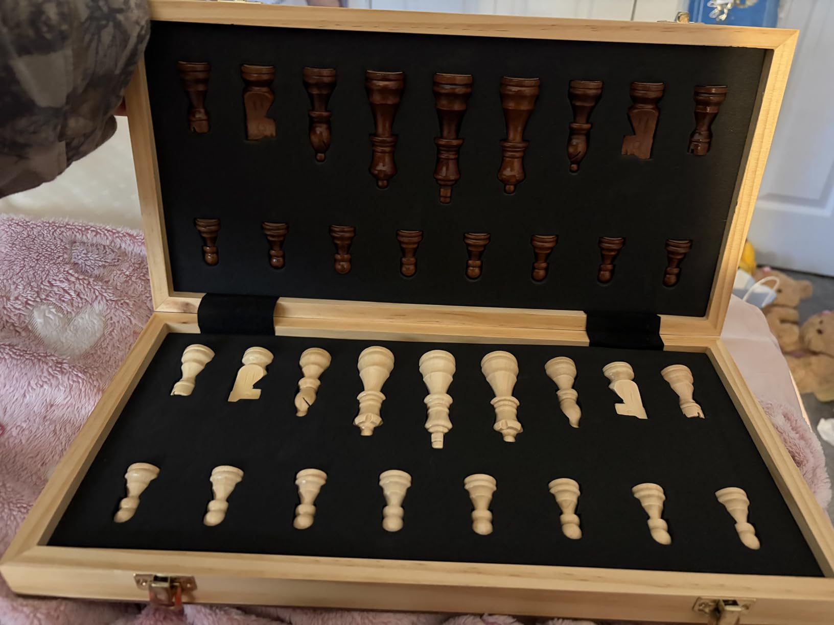 AMEROUS 15 Inches Magnetic Wooden Chess Set - 2 Extra Queens - Folding Board - Pieces Storage Slots, Handmade Portable Travel Chess Game - Beginner Chess Set for Kids, 6 up Age customer photo 2