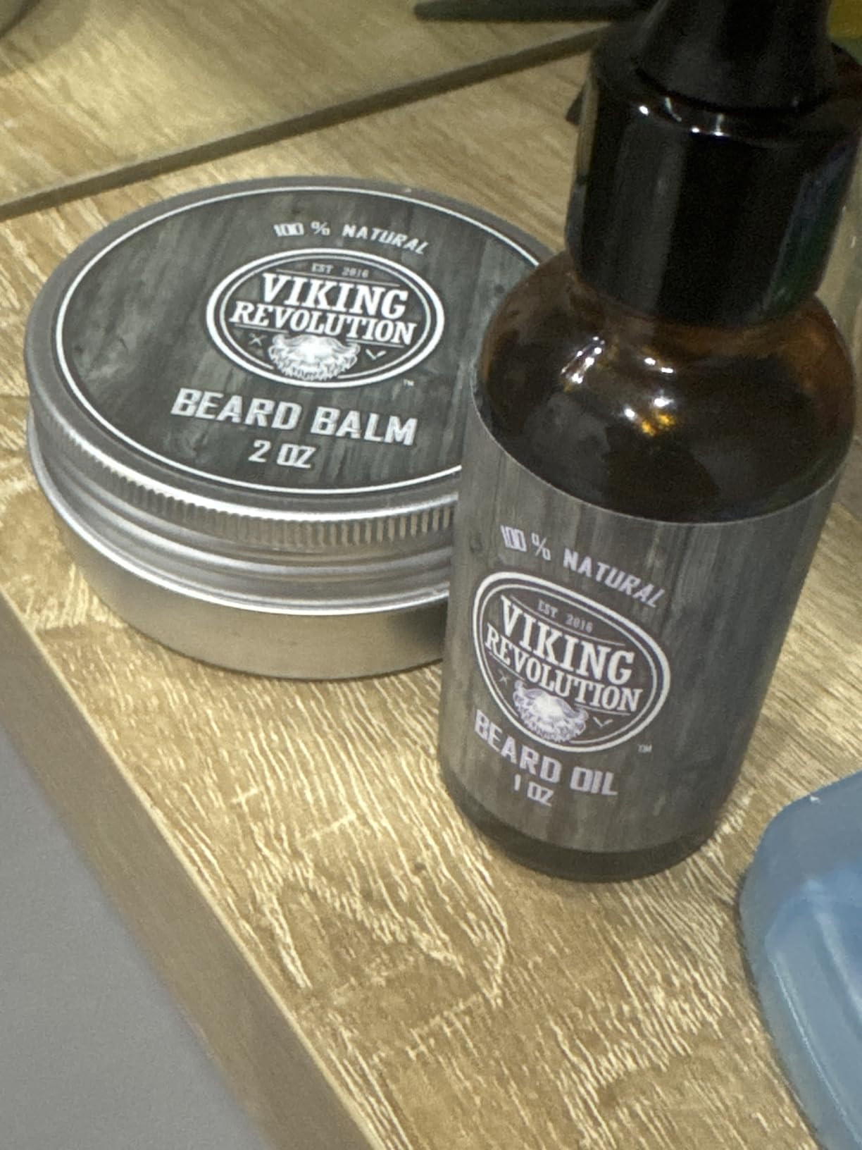 Viking Revolution Beard Conditioning Kit - Sandalwood, 5 Products Included | Contains Wash & Conditioner (5oz), Oil (1oz), Balm (2oz) and Comb - Strengthens Hair Strands From Root to Tip customer photo 1