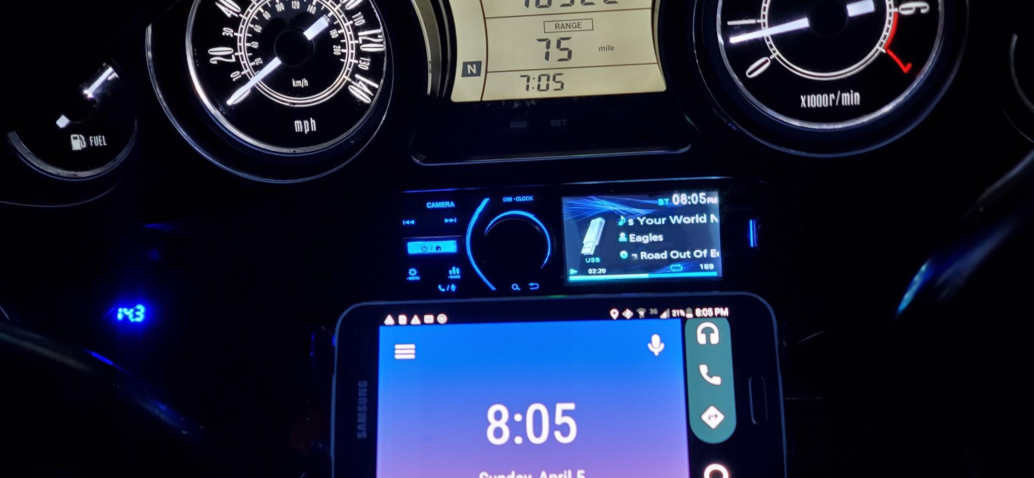 JVC - KD-X560BT - Digital Media Car & Marine Bluetooth Receiver iPhone/Android/USB/AUX Car Stereo with Rear Camera Input customer photo 1