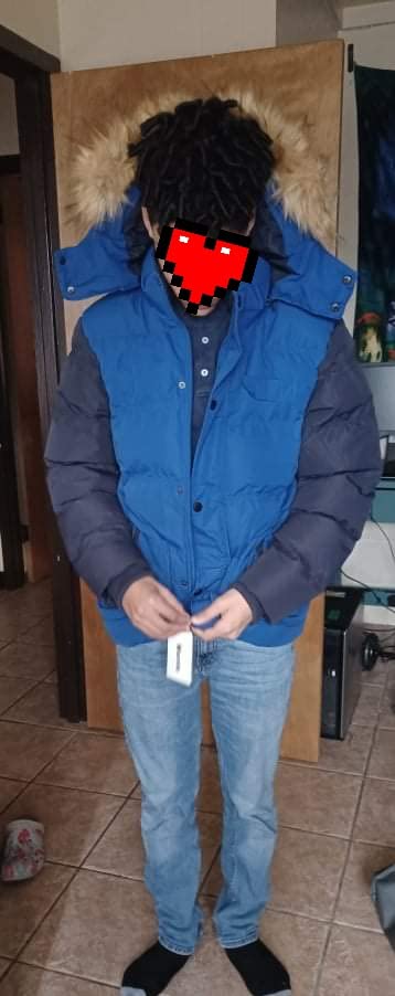 wantdo Men's Puffer Jacket Warm Padded Winter Coat with Detachable Hood customer photo 1