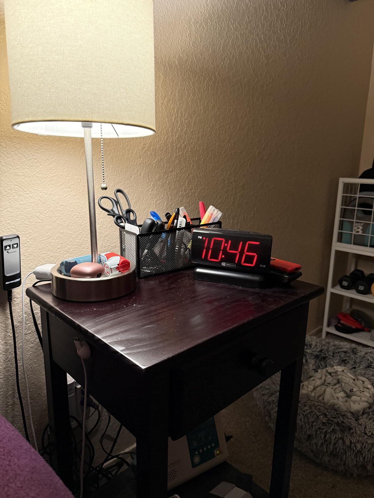 JALL Wooden Digital Alarm Clock for Bedrooms and Office, 3 Alarms with Big Digits, Humidity and Temperature Display, 6-Level Dimmer, Snooze, Loud Desk Clock for Heavy Sleepers, Plug in (Black) customer photo 1