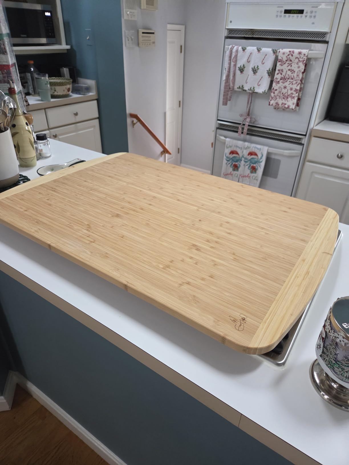 ENORMOUS 30 x 20 Organic Extra Large Cutting Board with Lifetime Replacements – Wood Bamboo Chopping Board - Wooden Butcher Block Cutting Board for Carving Turkey, Grilling Brisket and BBQ customer photo 1