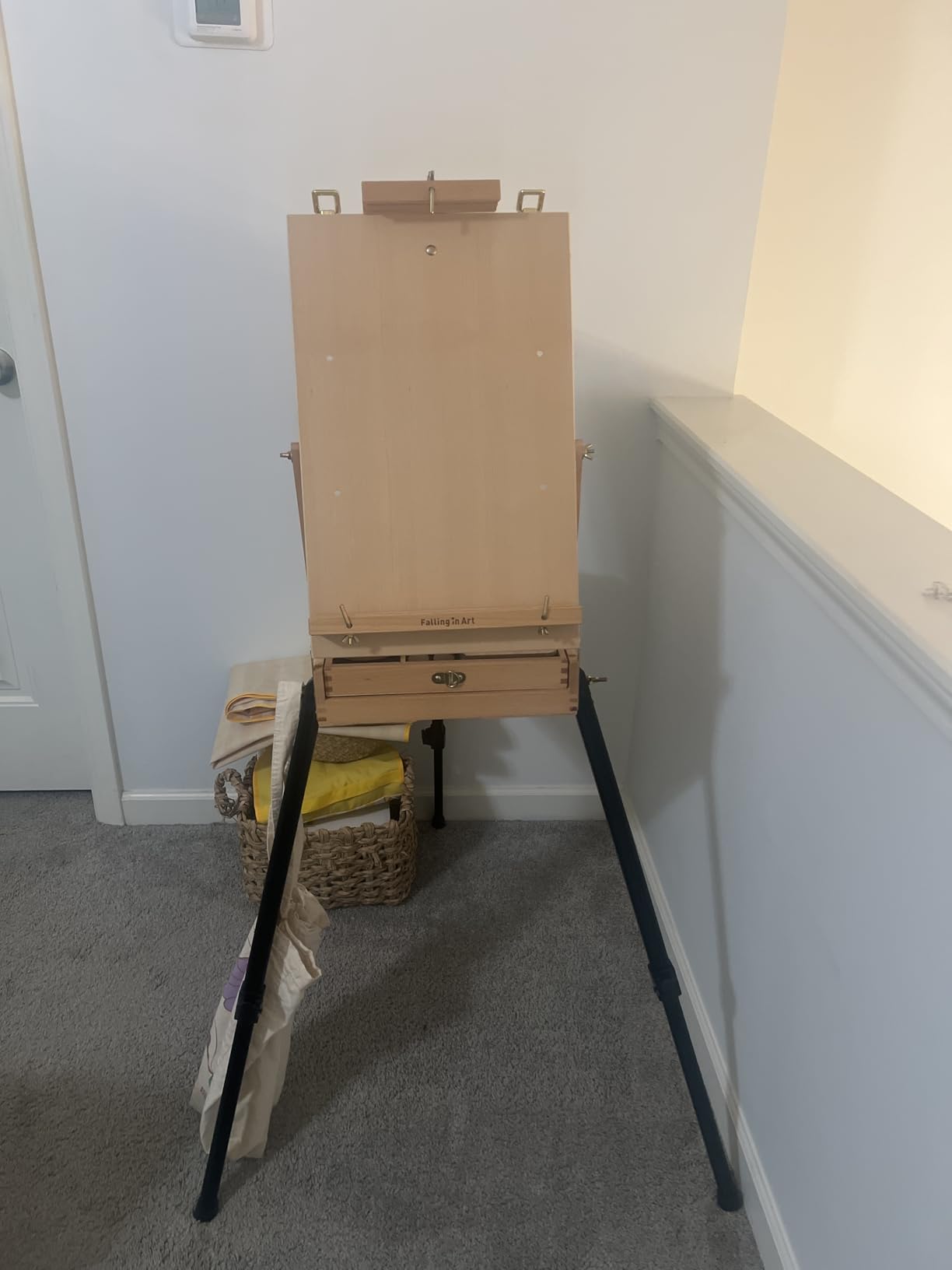 Falling in Art Light Weight French Style Field and Sketchbox Easel customer photo 2
