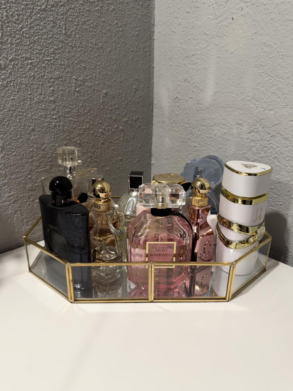 Hipiwe Mirror Glass Vanity Tray - Gold Ornate Makeup Organizer Perfume Tray customer photo 1