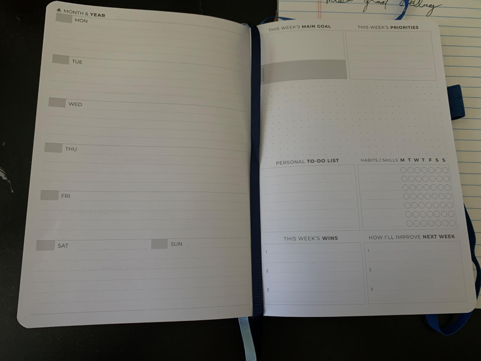 Clever Fox Planner Premium, Undated Weekly & Monthly Planner, Black customer photo 2