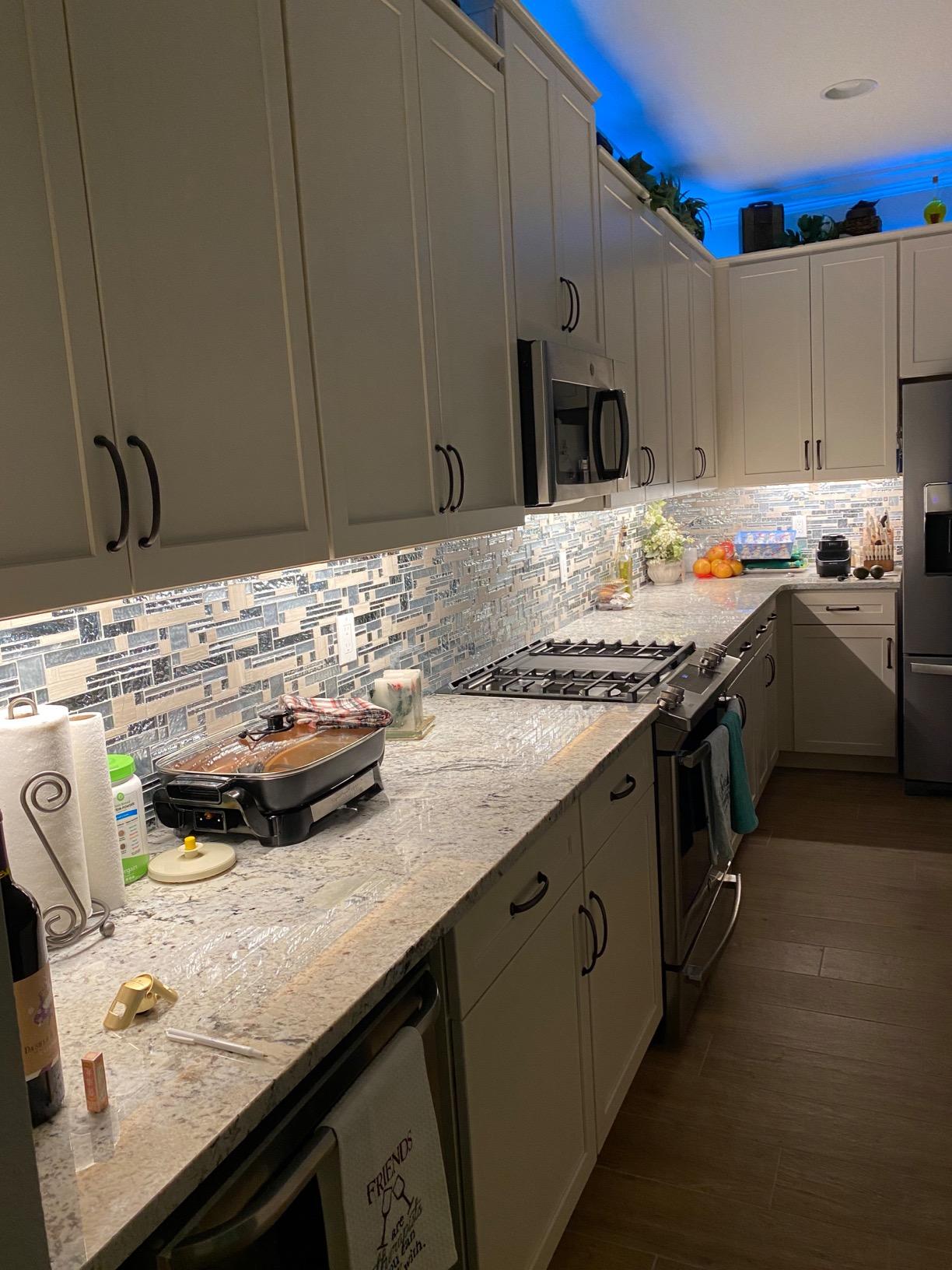 UltraPro 24 Inch Hardwired Under Cabinet Light, Dimmable 908 Lumens customer photo 2