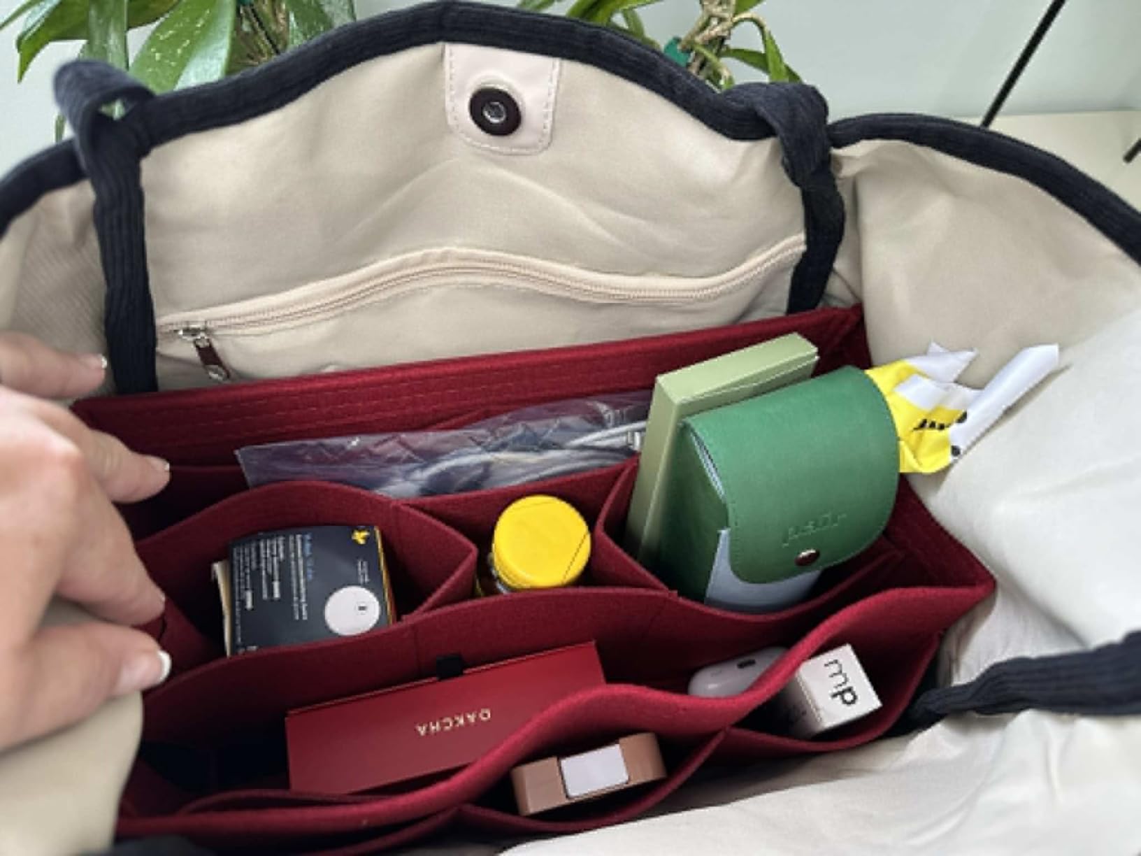 DailyPlus Purse Organizer Insert Felt Bag Organizer Handbag Organizer Insert Bag In Bag Organizer for Tote Purse Bag 14 Pockets Black Small customer photo 2