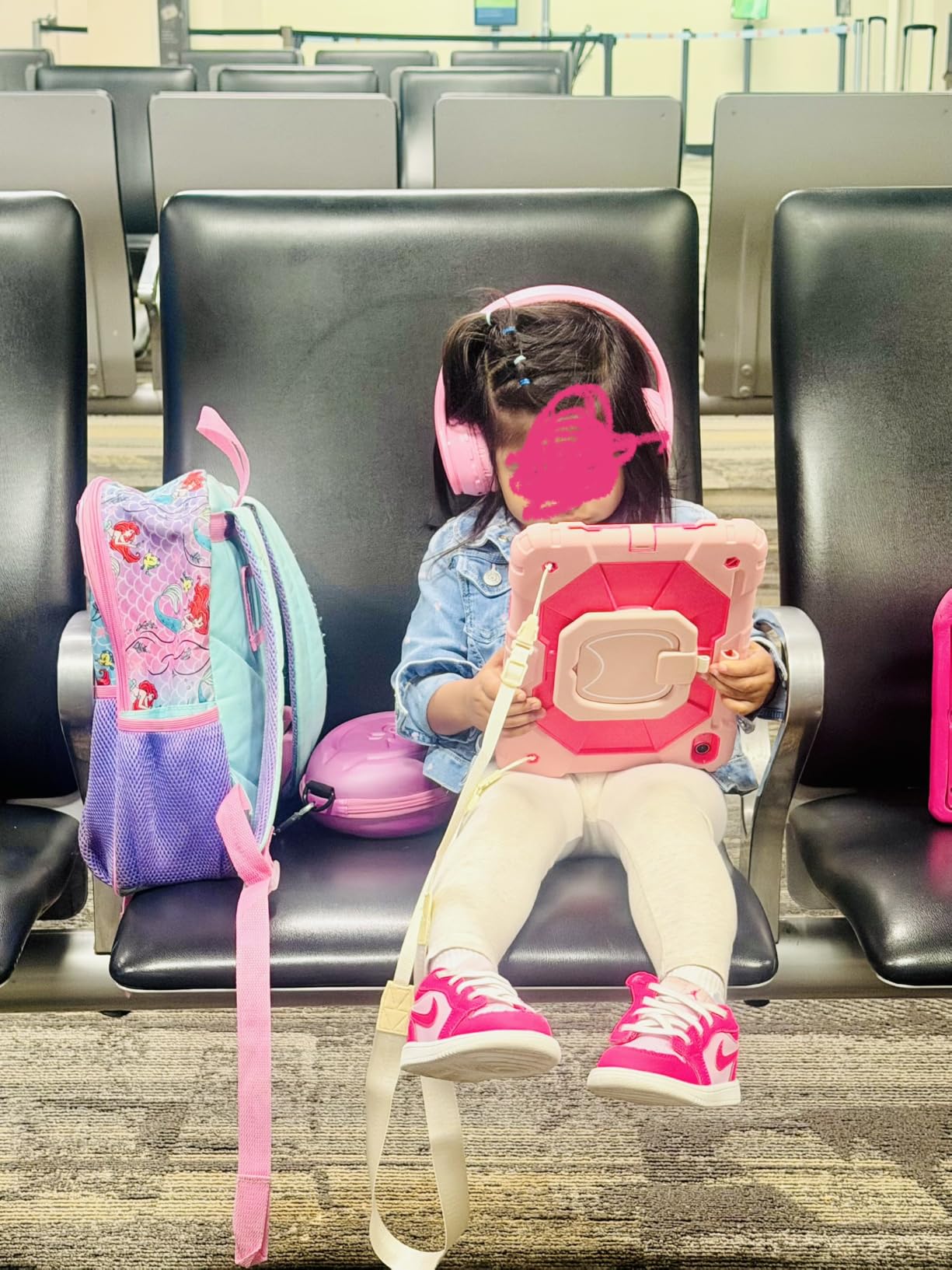 Kids Bluetooth Headphones Wireless 68 Hours,Safe Volume Limit 85/94dB Pink customer photo 2