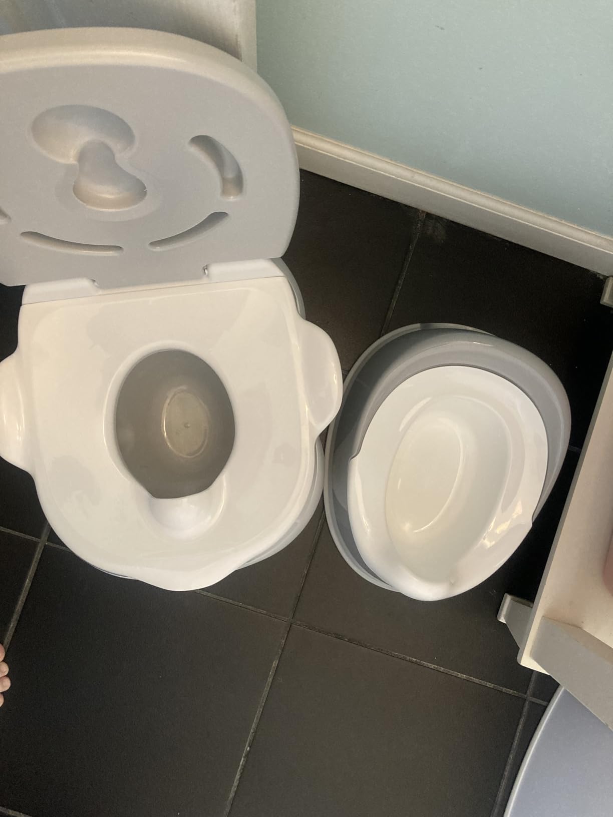 BabyBjörn Smart Potty, Deep Green/White customer photo 2