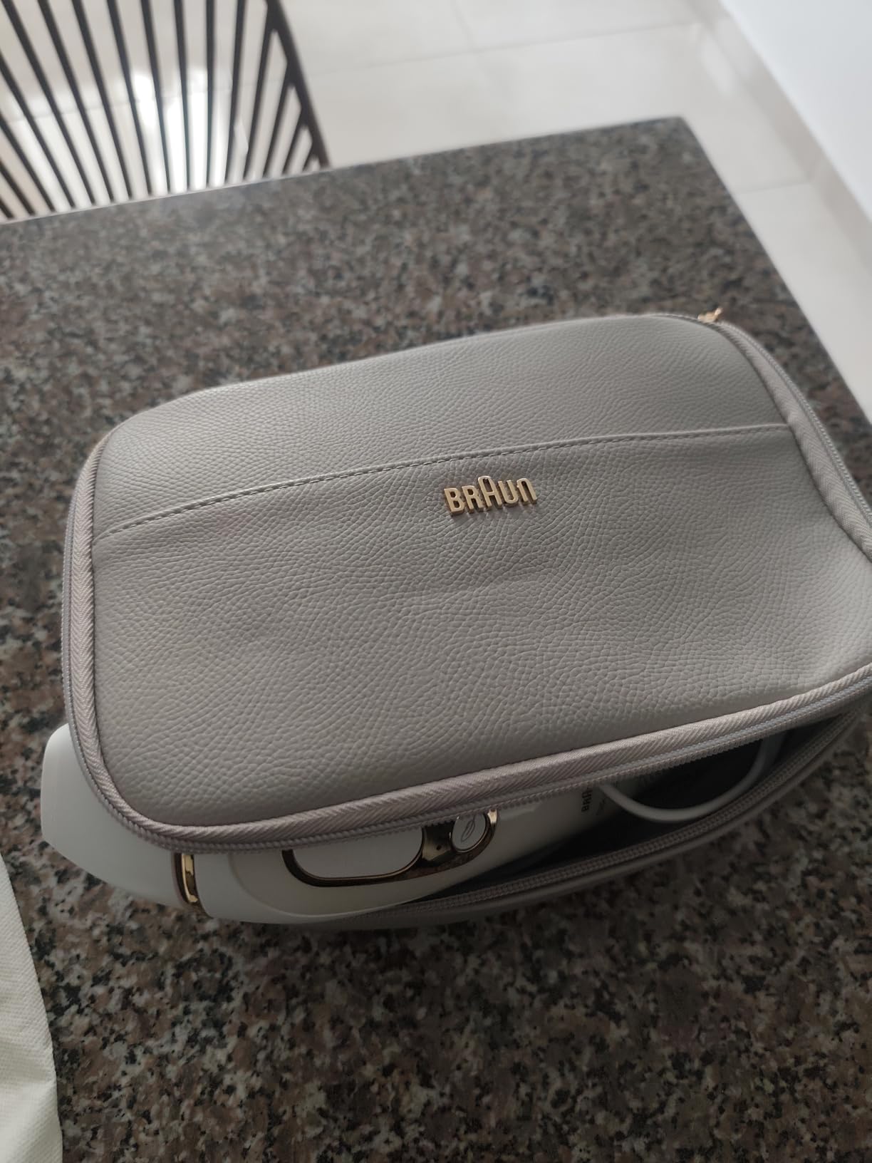 Braun IPL, Silk-Expert Pro 5, IPL Hair Removal for Women and Men, Permanent Laser Hair Reduction At-Home, 2 Heads, Pouch, IPL5137 customer photo 2