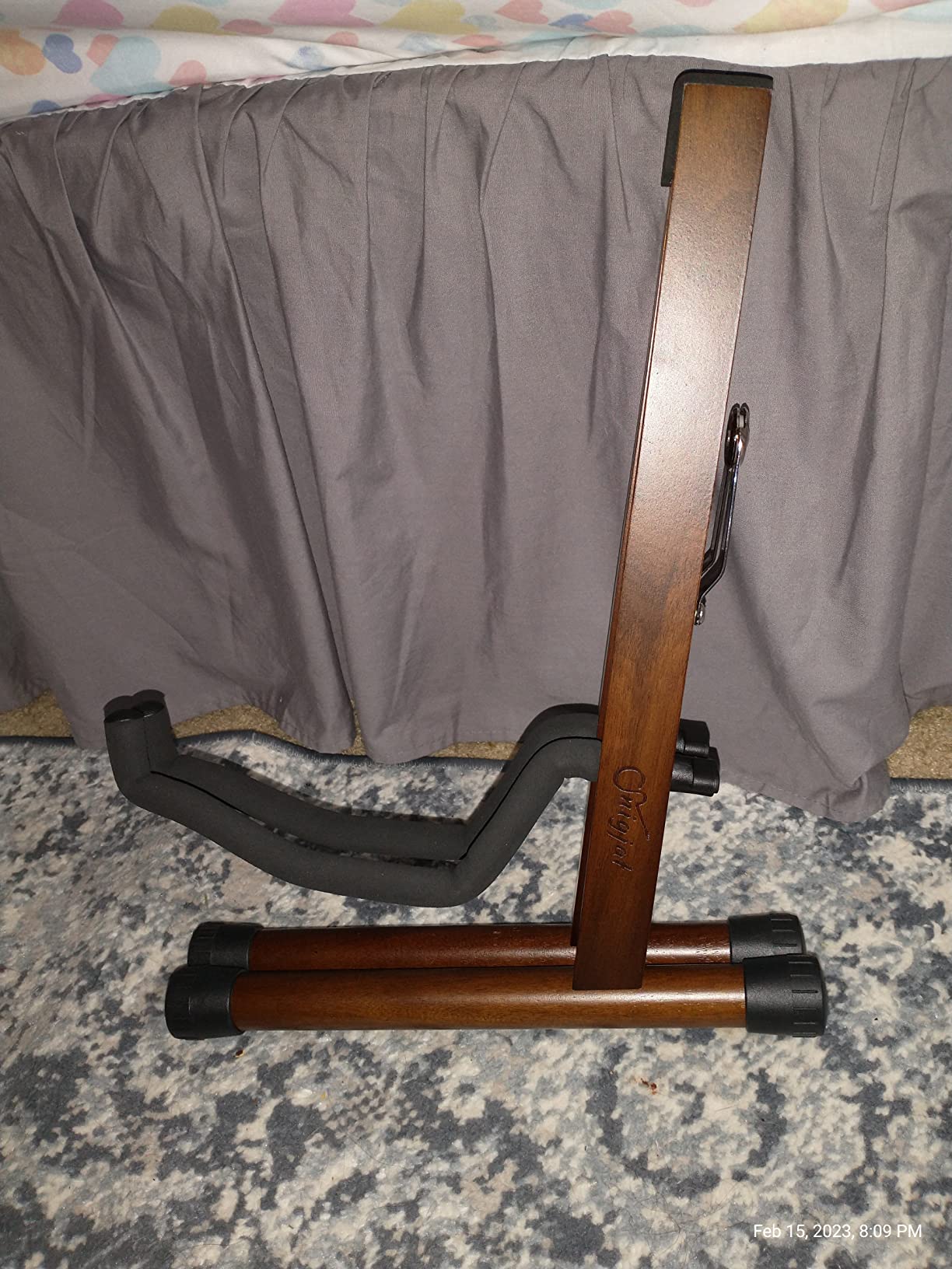 SNIGJAT Guitar Stand, Folding Wood Acoustic Guitar Stand with Padding Zebra customer photo 2