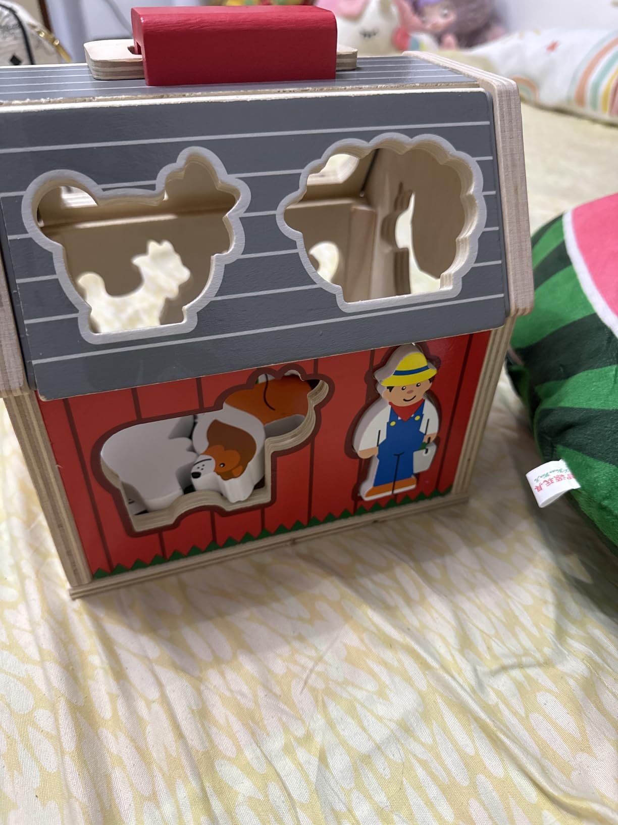 Melissa & Doug Take-Along Wooden Toy Barn, 11-Pc Portable Toddler Playset with Farm Animals & Pop-Up Roof, Preschool Learning Toys for Girls & Boys 2+ customer photo 2