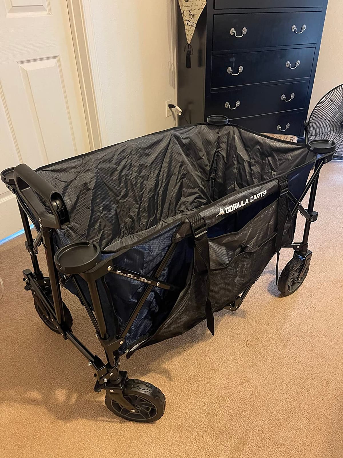 Gorilla Carts Collapsible Folding Outdoor Utility Wagon, 7 Cu Ft, Black customer photo 2
