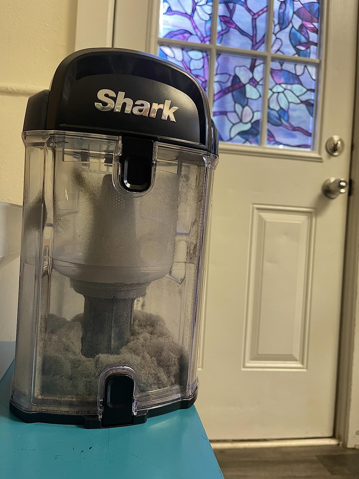 Shark Navigator Swivel Pro Upright Vacuum, HEPA, Pet Hair, Navy, NV151 | Swivel Steering, Powerful Suction, Lightweight Design, 11-Ft Reach, Crevice Tool, Upholstery Tool and Pet Power Brush customer photo 1