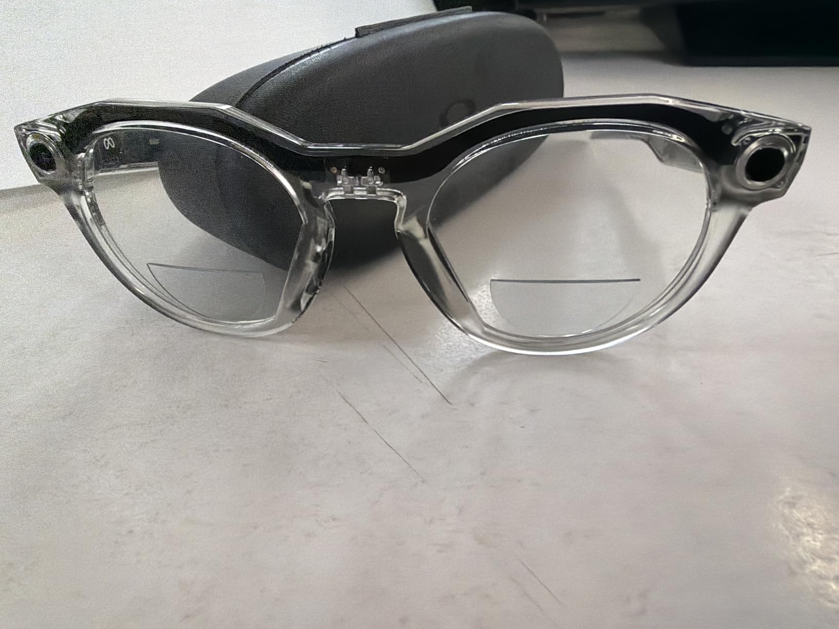 Meta Oakley HSTN Smart AI Glasses Clear, Transitions Grey customer photo 1