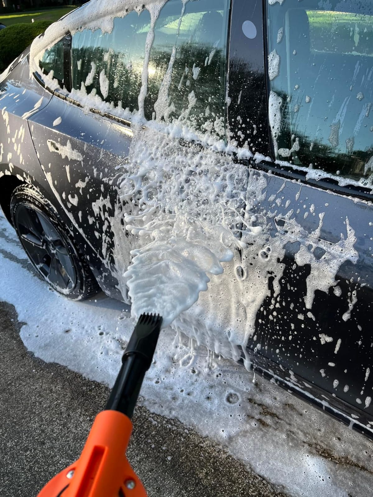 SwiftJet Car Wash Foam Gun + Microfiber Wash Mitt - Foam Cannon Works with Any Soap - Garden Hose Car Foam Sprayer - Car Wash Kit - Car Accessories Foam Blaster (Orange Foam Gun with Mitt) | No pressure washer needed, get thick soapy foam at home! Perfect for cars, rv's, boats and motorcycles customer photo 1