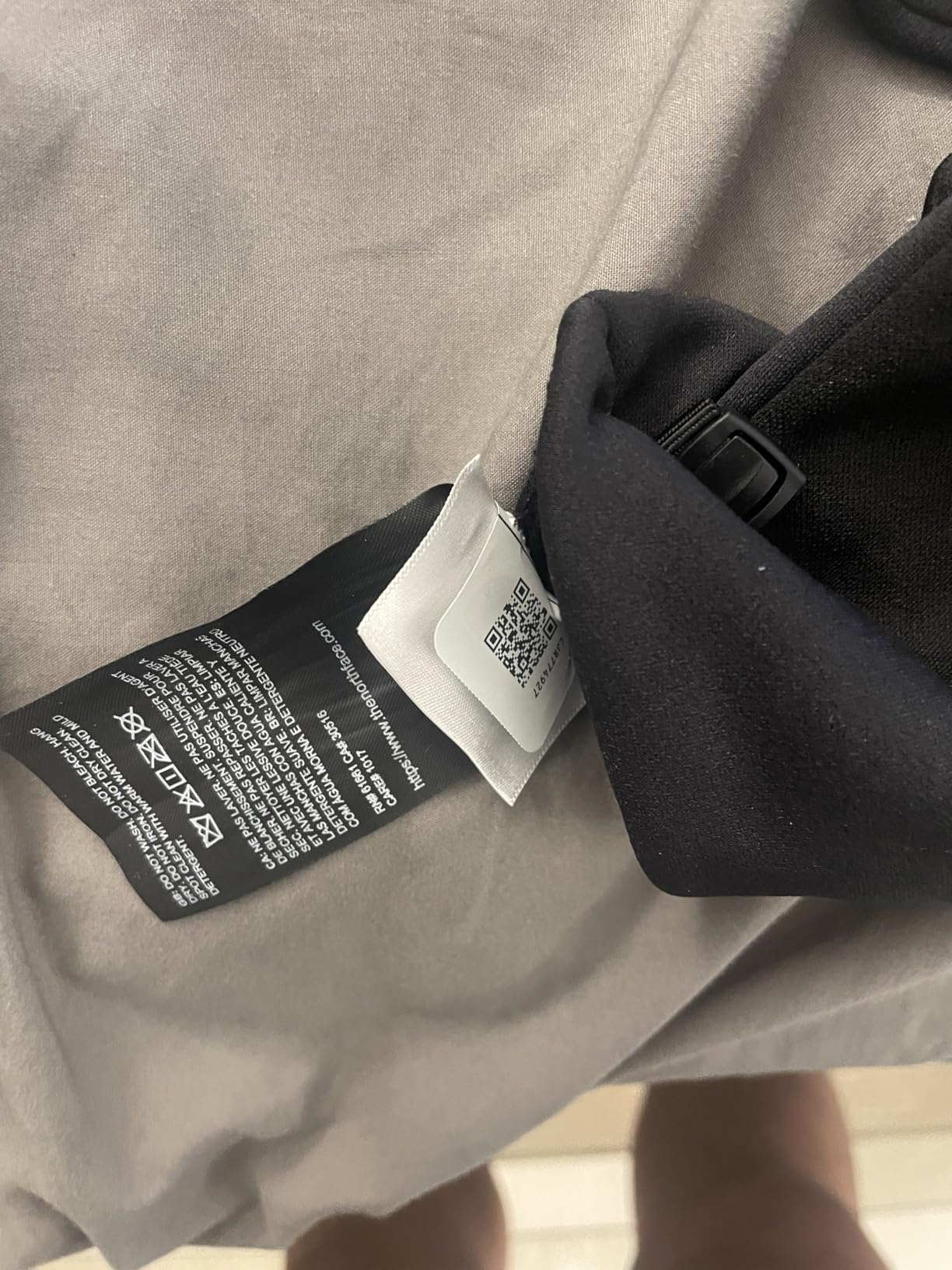 THE NORTH FACE Etip Fleece Recycled Gloves | Touchscreen Compatible Gear for Men & Women, Hand Warming Winter Essential customer photo 1
