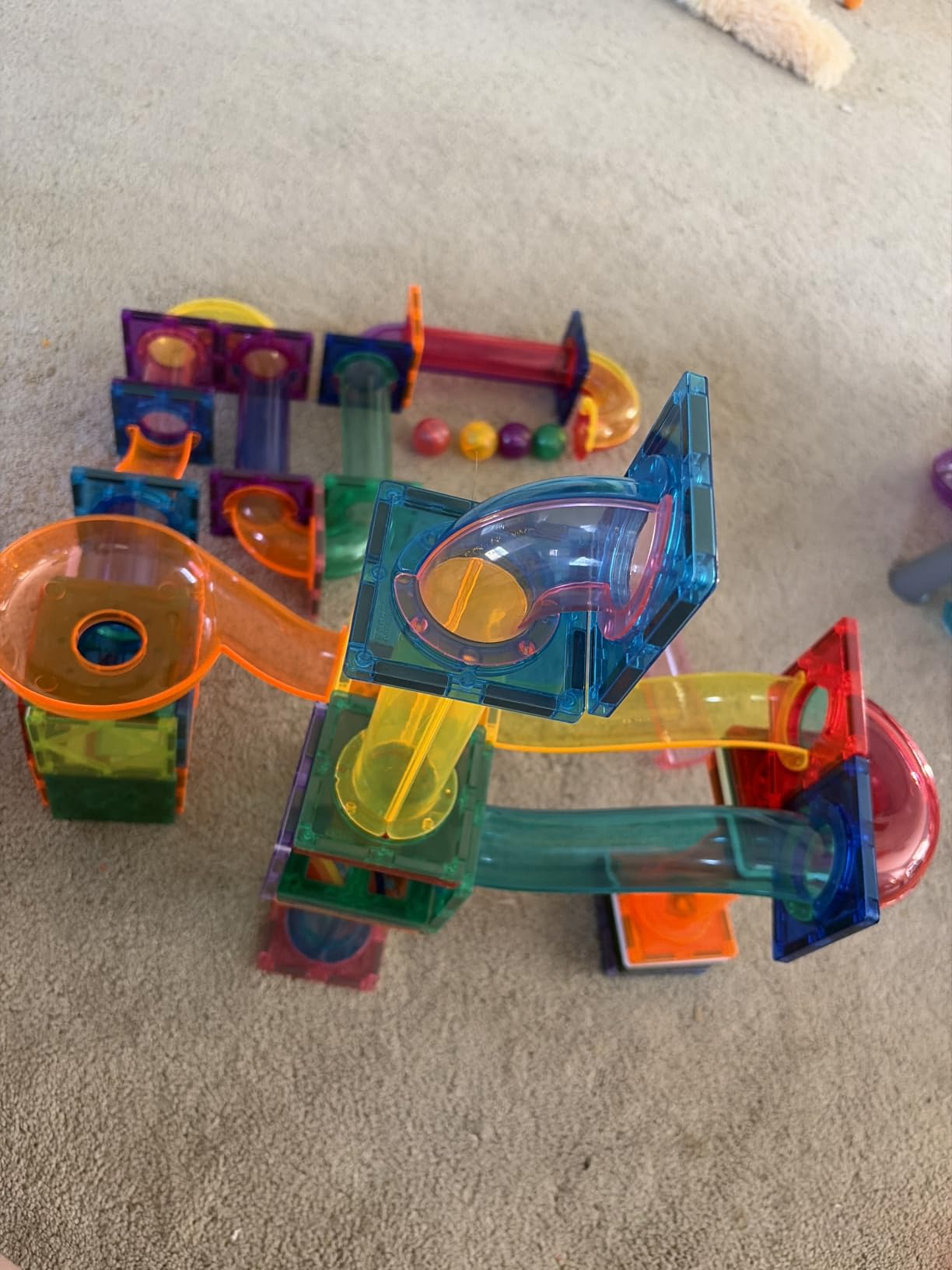 PicassoTiles 100 Piece Marble Run Magnetic Tiles Race Track STEM Ages 3+ customer photo 1