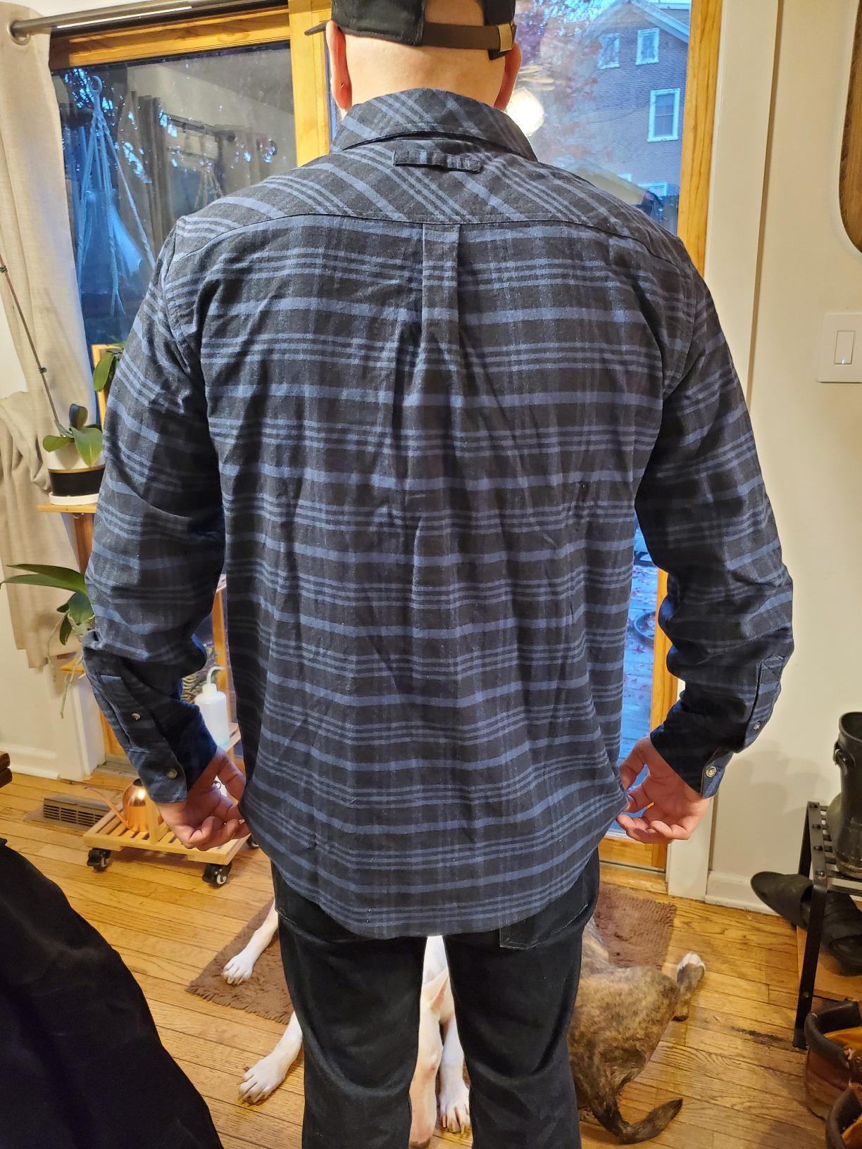 Legendary Whitetails Men's Long Sleeve Button Down Relaxed Fit Flannel Shirt customer photo 1