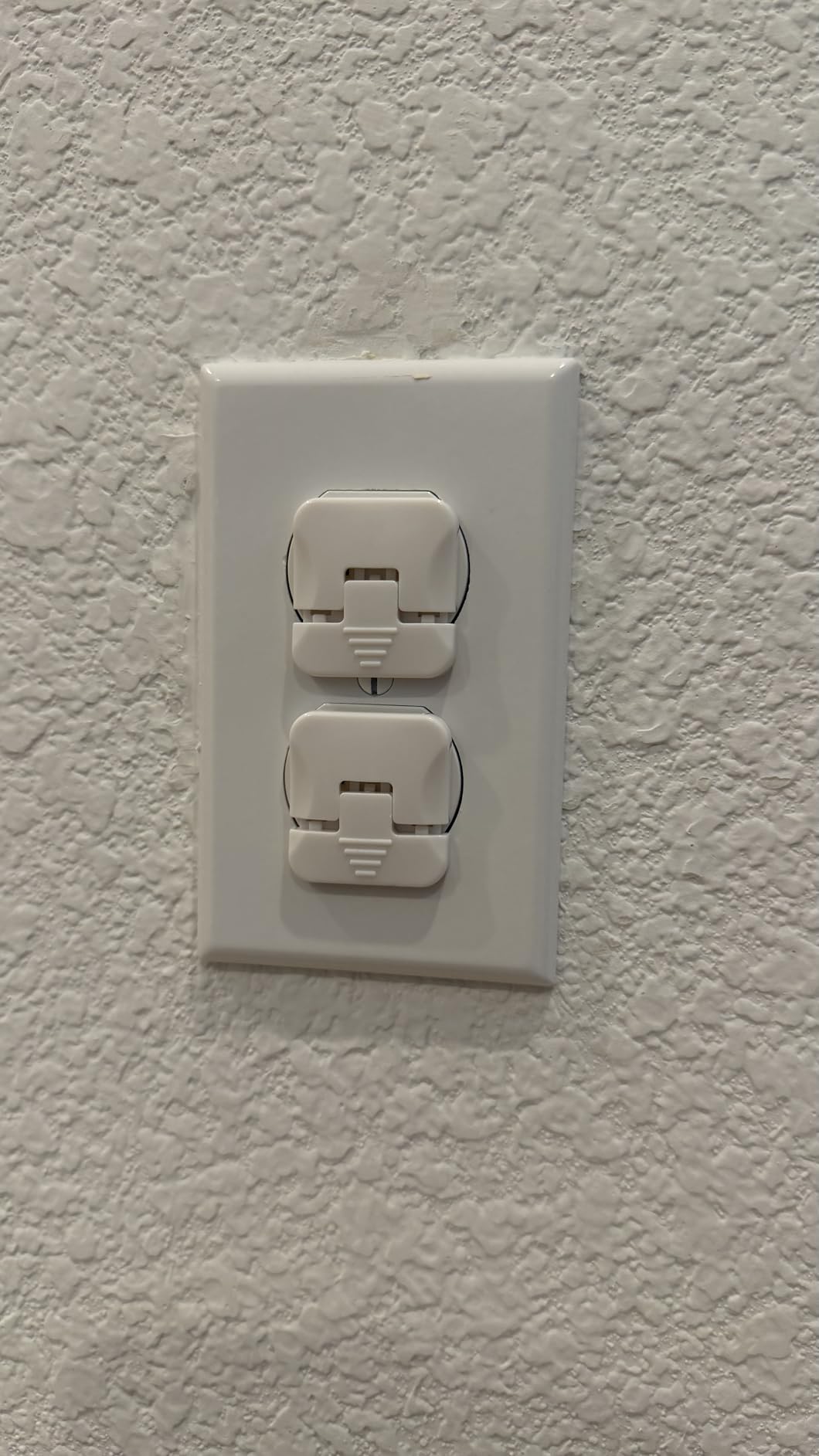 Mom's Choice Gold Awards Winner - Outlet Covers with Hidden Pull Handle Baby Proofing Plug Covers (45 Pack) 3-Prong Child Safety Socket Covers Electrical Outlet Protectors Kid Proof Outlet Cap customer photo 2