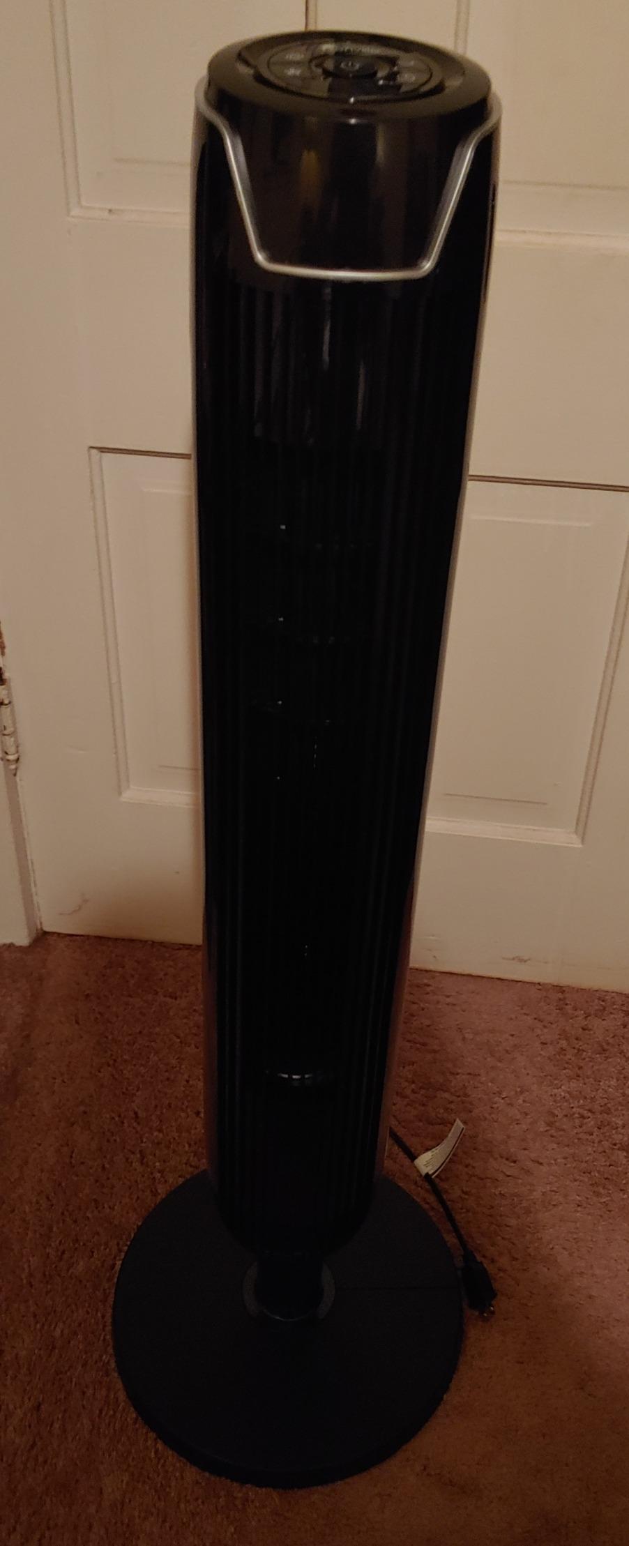 Senville Bladeless Oscillating Tower Fan for Bedroom, Remote, Quiet, Black customer photo 1
