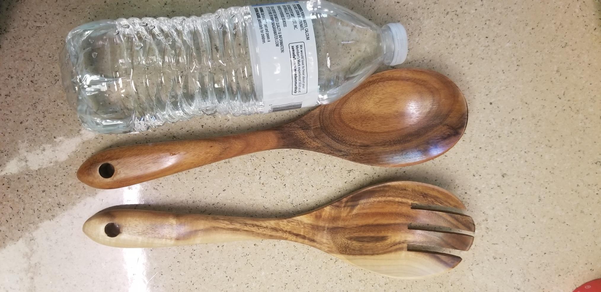 AOOSY Wooden Salad Tongs, 10.2 In, Set of 2 customer photo 2