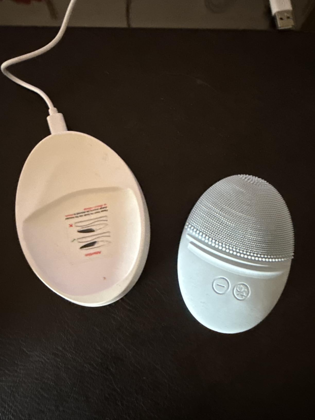 EZBASICS Silicone Facial Cleansing Brush, IPX7 Waterproof, Violet | Rechargeable Electric Face Exfoliator, 5 Speeds, Sonic Vibrating for Deep Pore Cleansing & Gentle Massaging customer photo 2
