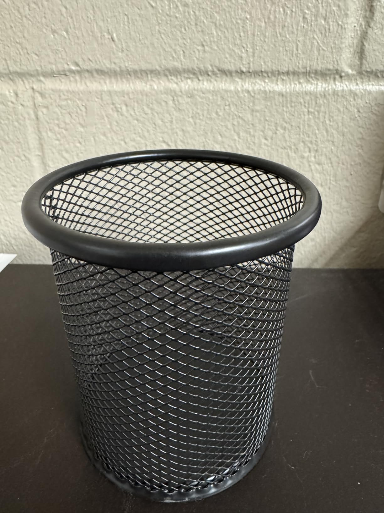 HSYMQ Black Pen Holder Cup for Desk, Pencil Cup Holder, Black Wire Mesh Pen Cup for Desk Office Pen Organizer customer photo 2