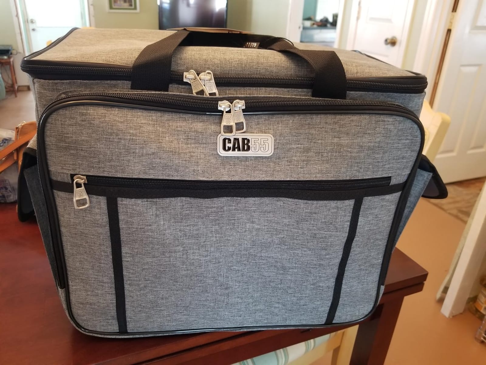 CAB55 Sewing Machine Case - Carrying Bag with Removable Padding, Tote for Machine and Accessories customer photo 1
