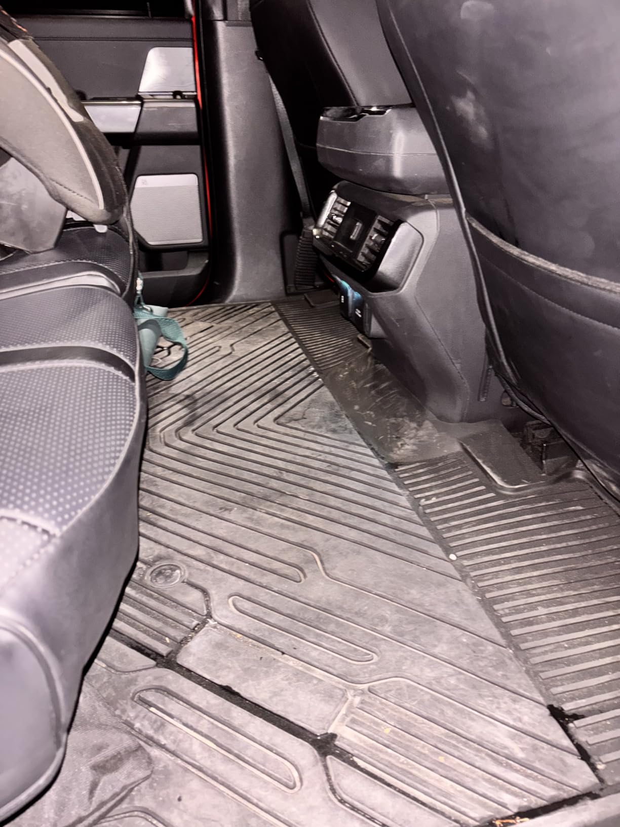 LASFIT Floor Mats for Ford F-150 2015-2026 SuperCrew, w/o Fold Flat Storage | F150 Lightning 2022-2025 SuperCrew Front Bucket Seat Carpet Floor All Weather TPE Protector customer photo 2