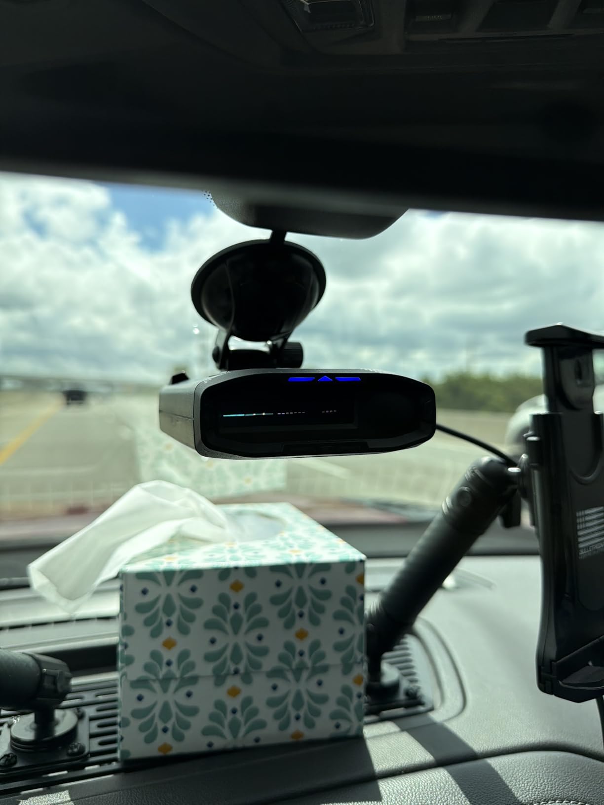 Escort Redline 360c Plug and Play Radar Detector, Extreme Range | Rapid Response Time, 360 Degree Awareness, Advanced Filtering, Built-in WiFi, Apple CarPlay and Android Auto Compatible customer photo 2